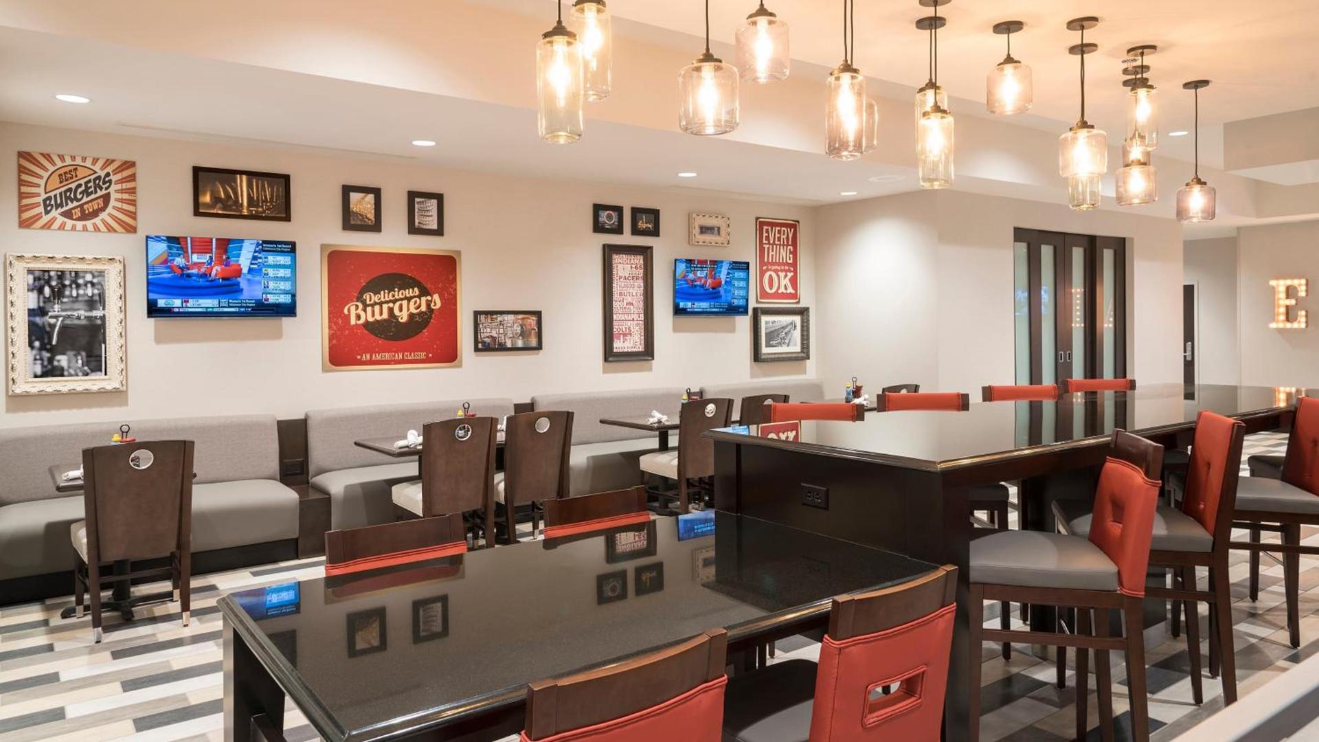 Holiday Inn Indianapolis Airport by IHG photo 18