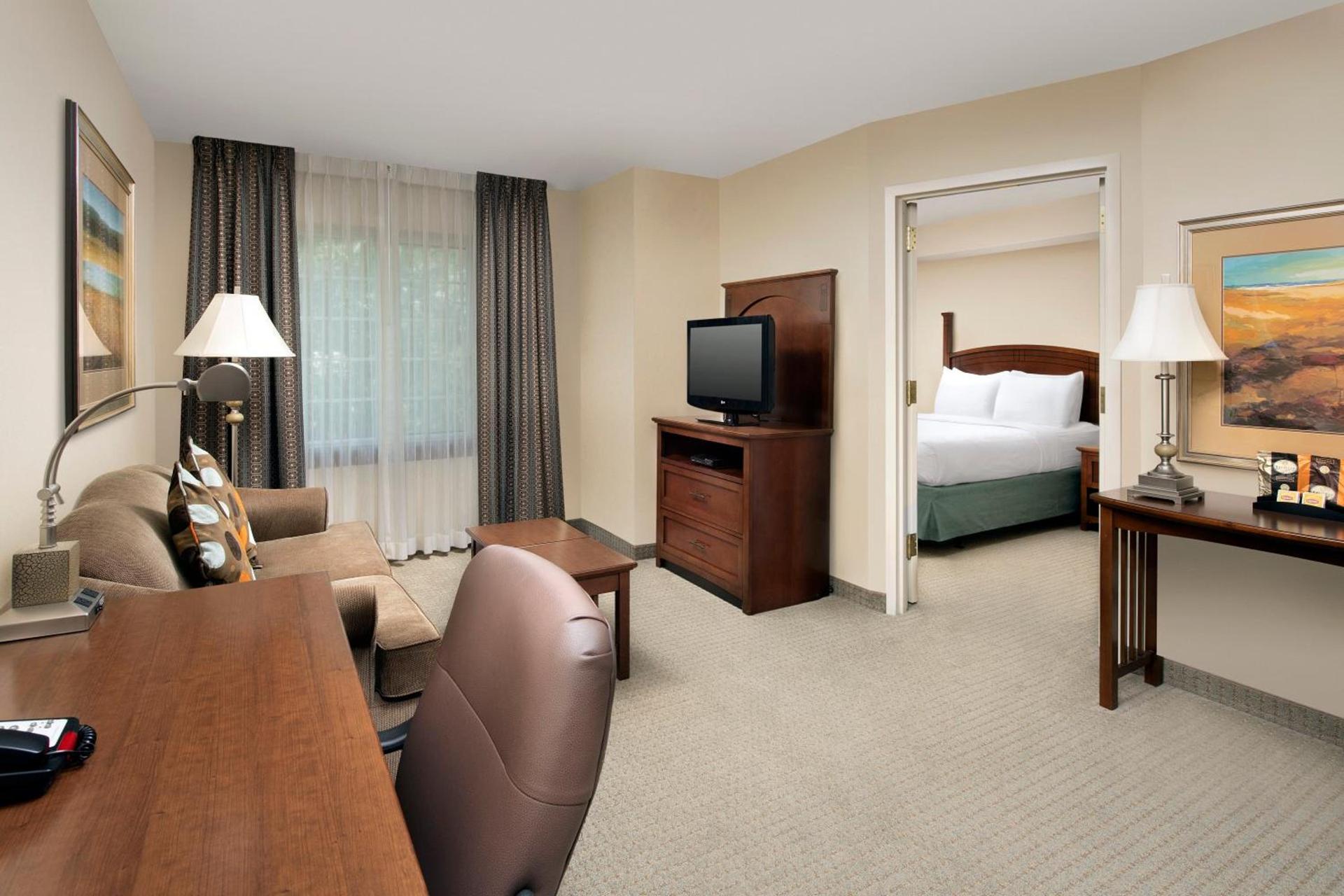 Staybridge Suites North Brunswick by IHG photo 41
