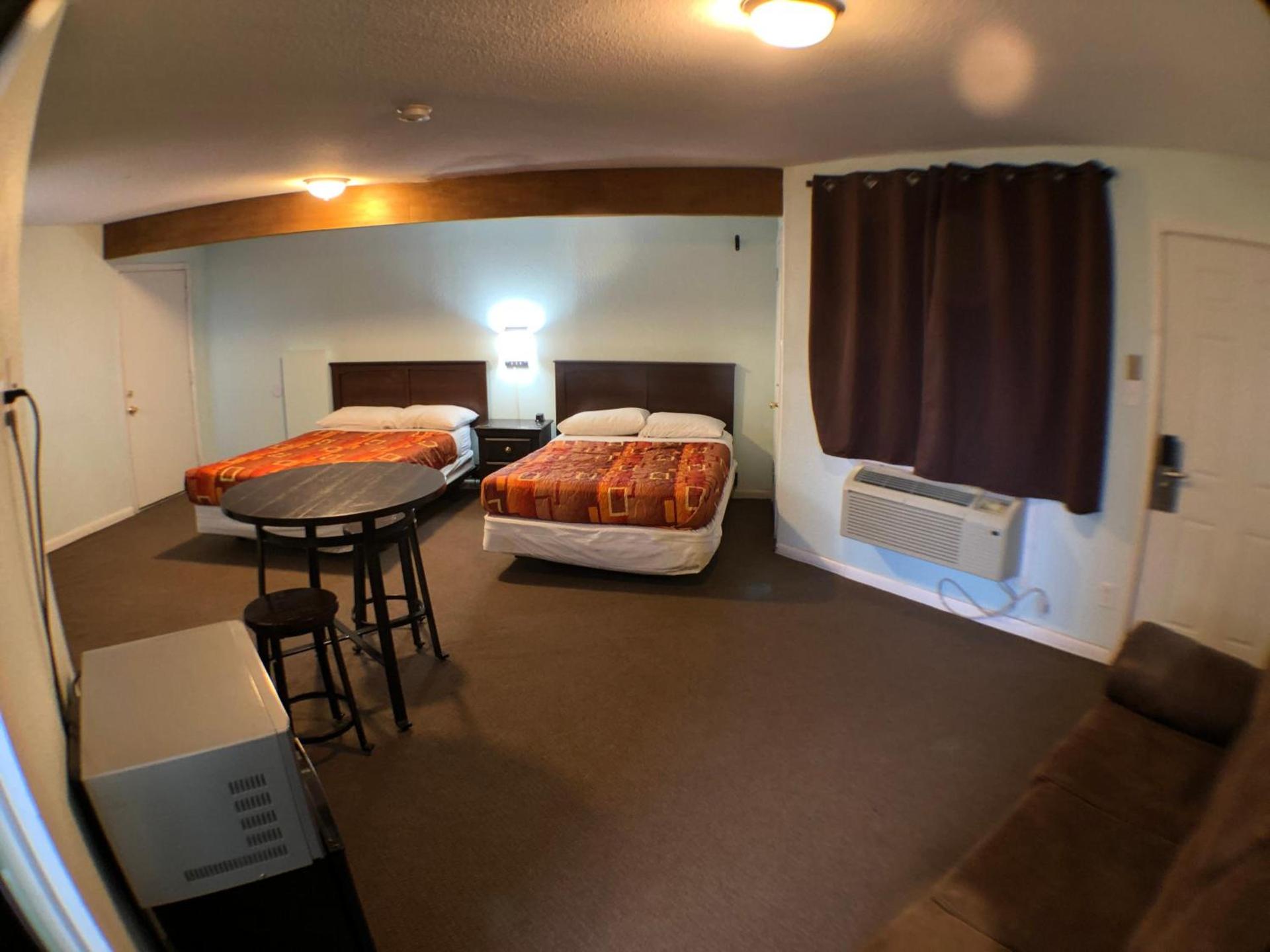 Tower 64 Motel & RV photo 56
