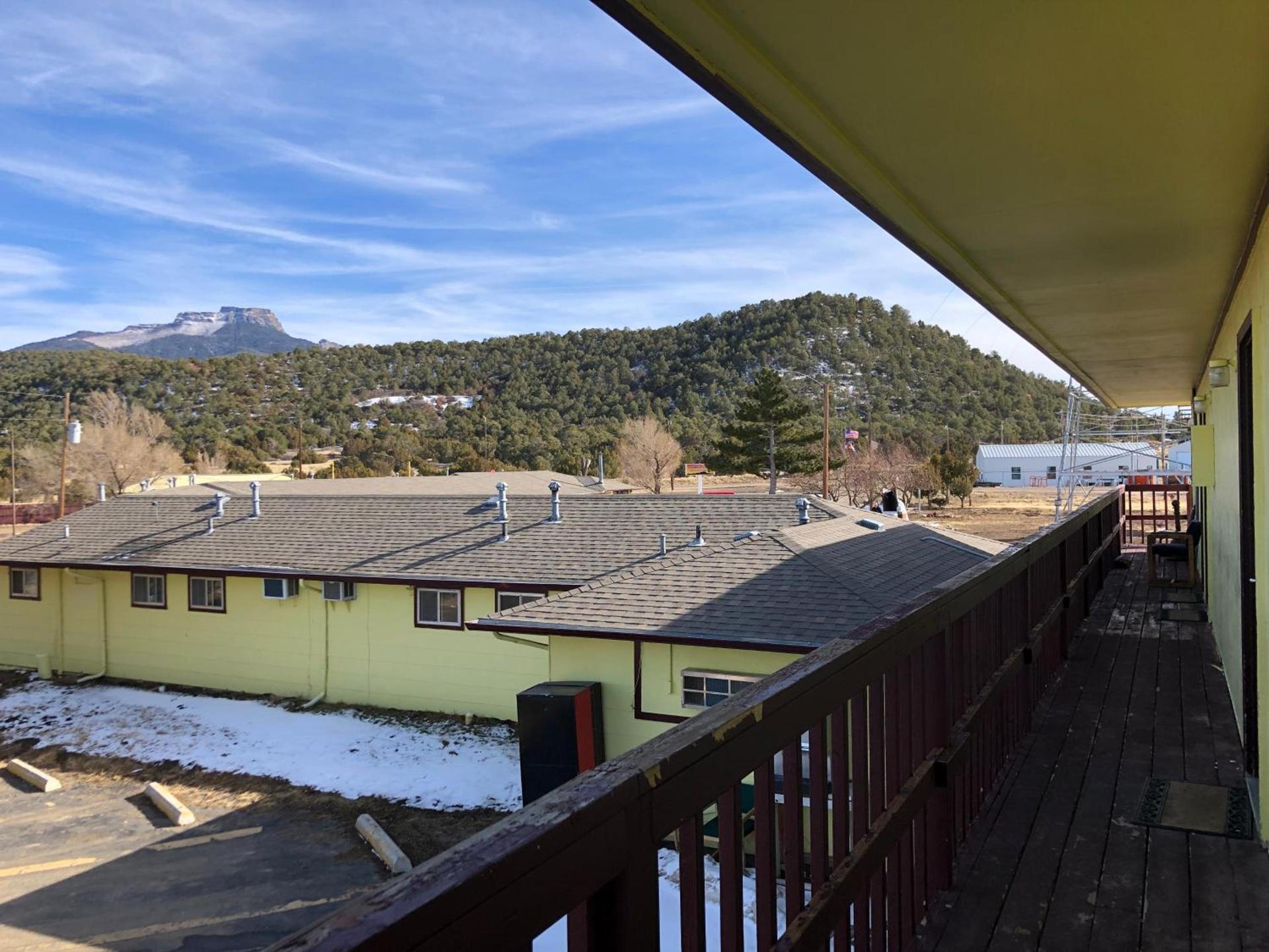 Tower 64 Motel & RV photo 26