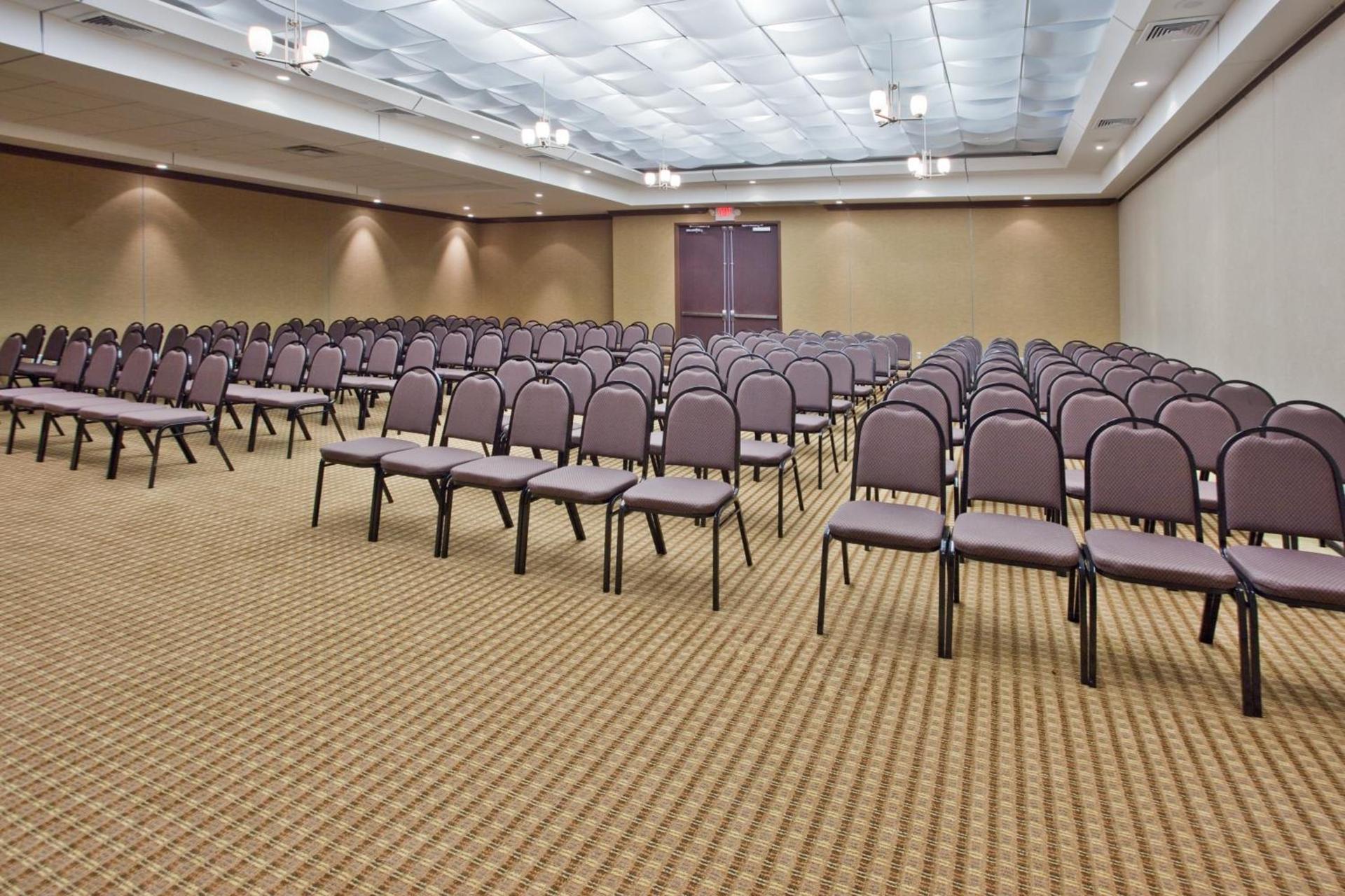 Holiday Inn Macon North by IHG photo 6