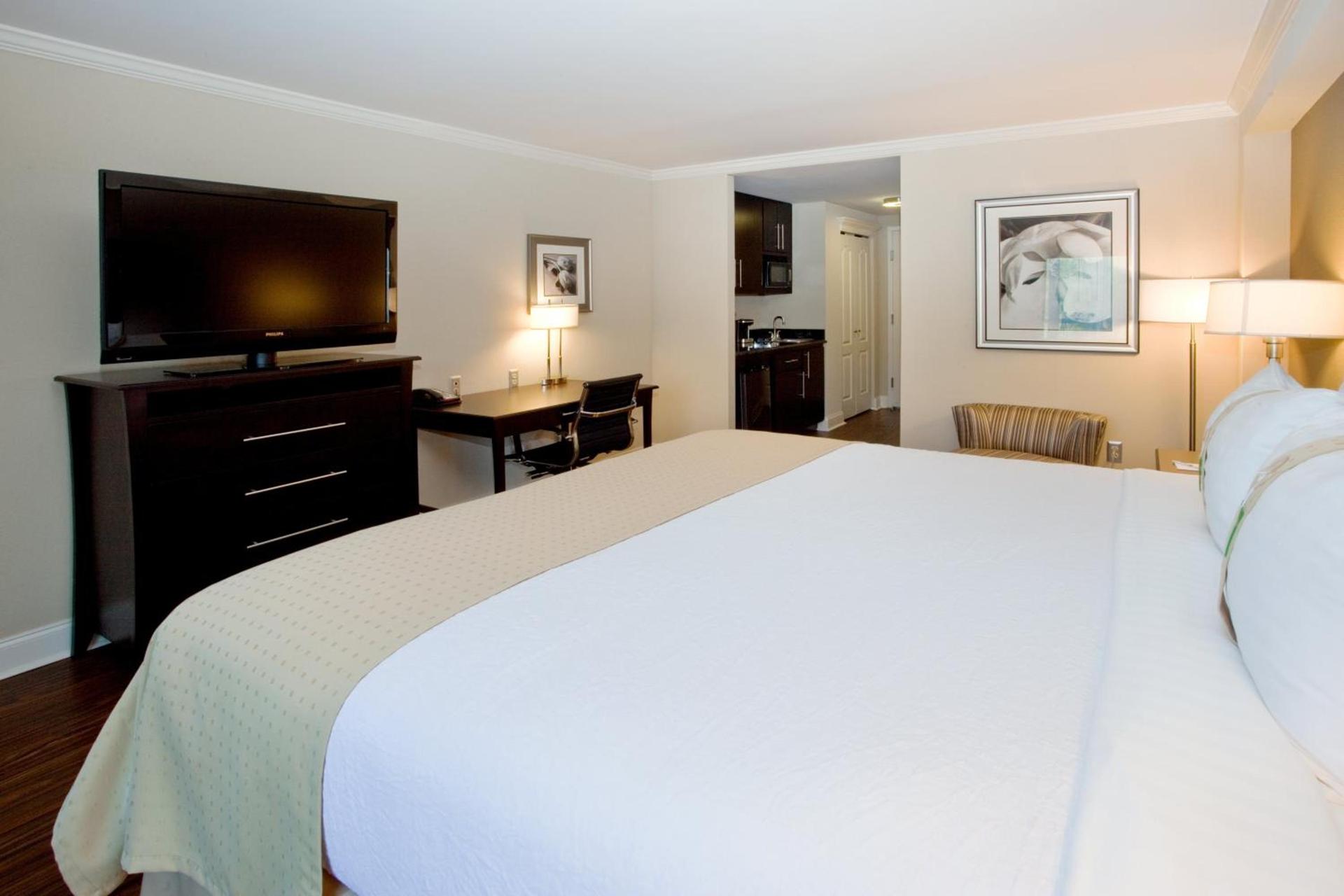 Holiday Inn Macon North by IHG photo 40