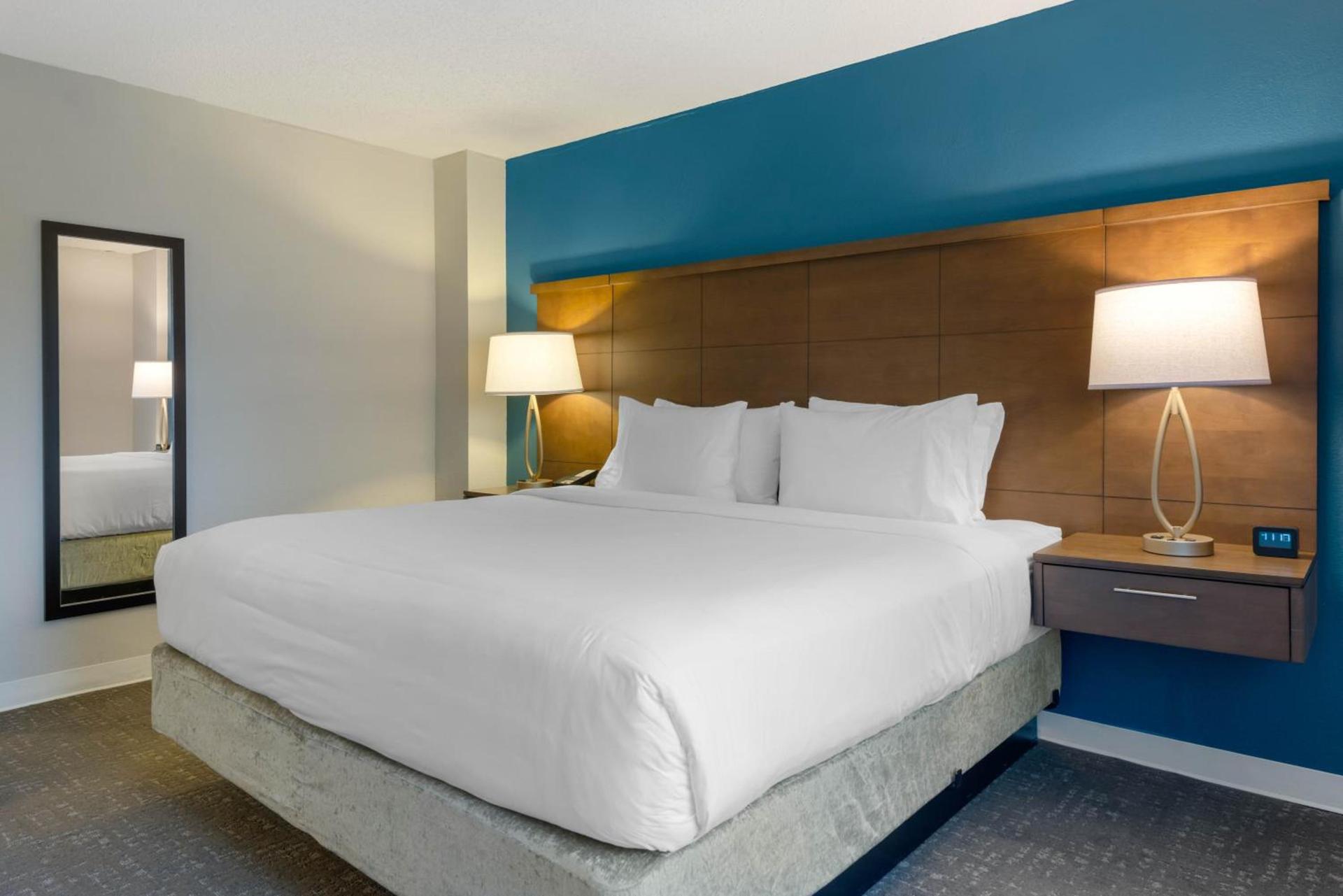 Staybridge Suites Orlando Royale Parc Suites by IHG photo 37