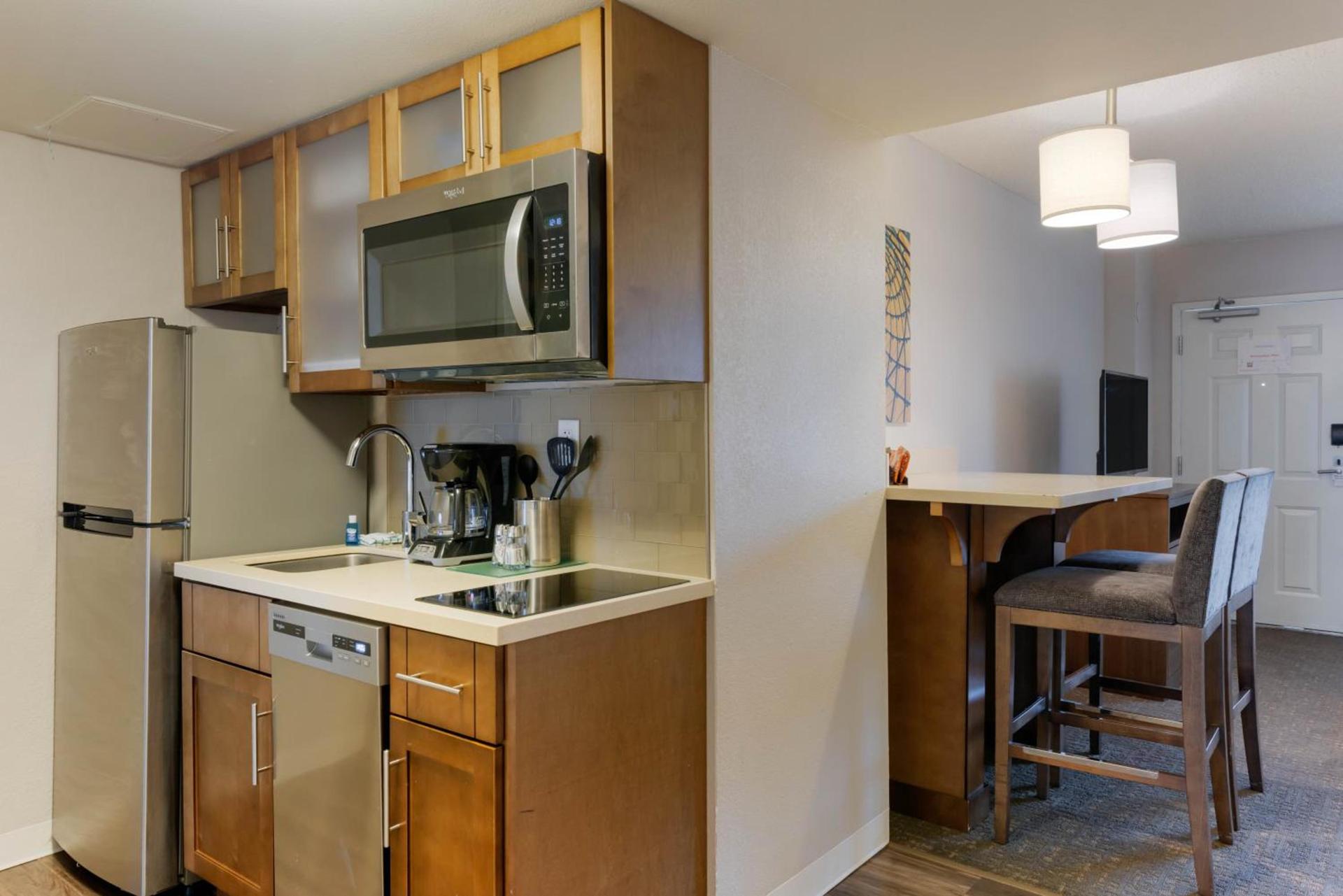 Staybridge Suites Orlando Royale Parc Suites by IHG photo 22