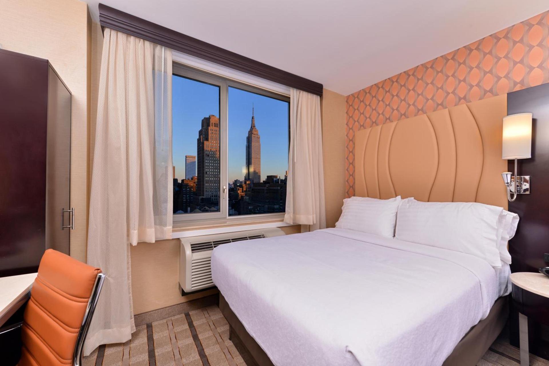 Holiday Inn New York City - Times Square by IHG photo 35