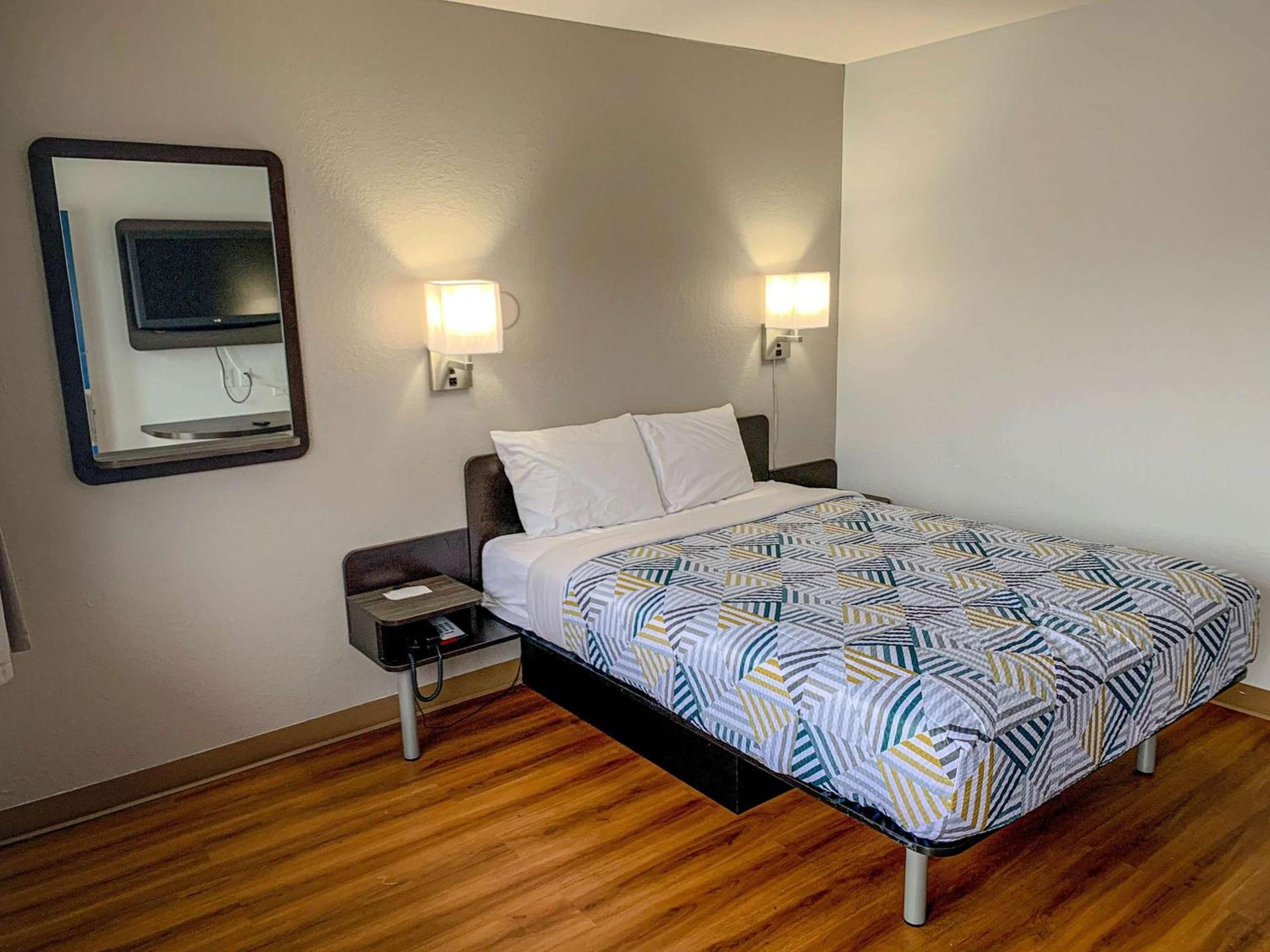 Motel 6-Dayton, OH photo 33