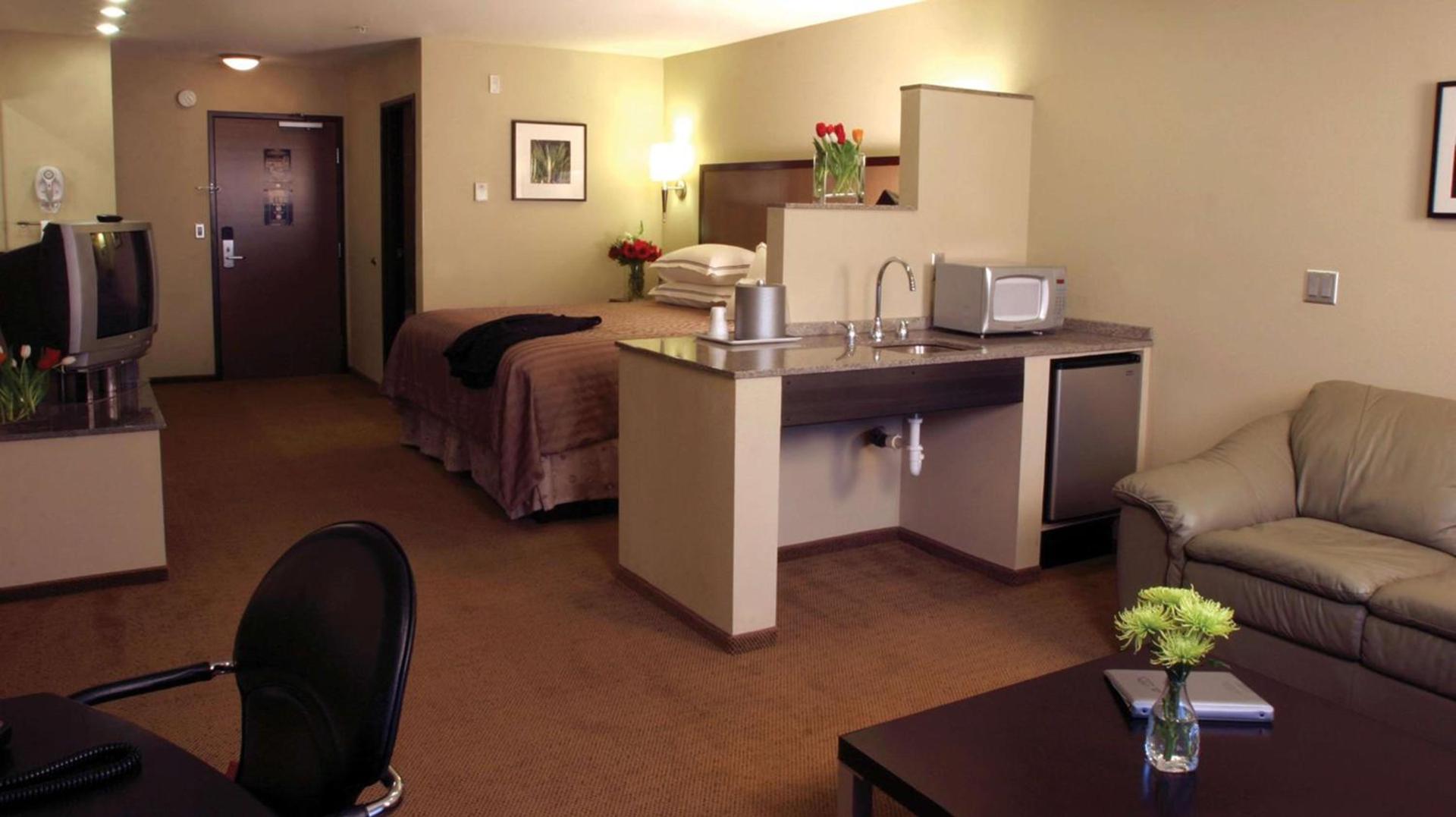 Best Western Snowcap Lodge photo 11