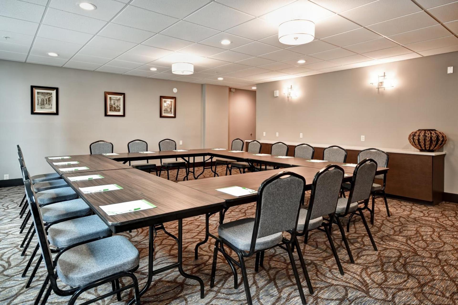 Holiday Inn Lancaster by IHG photo 37