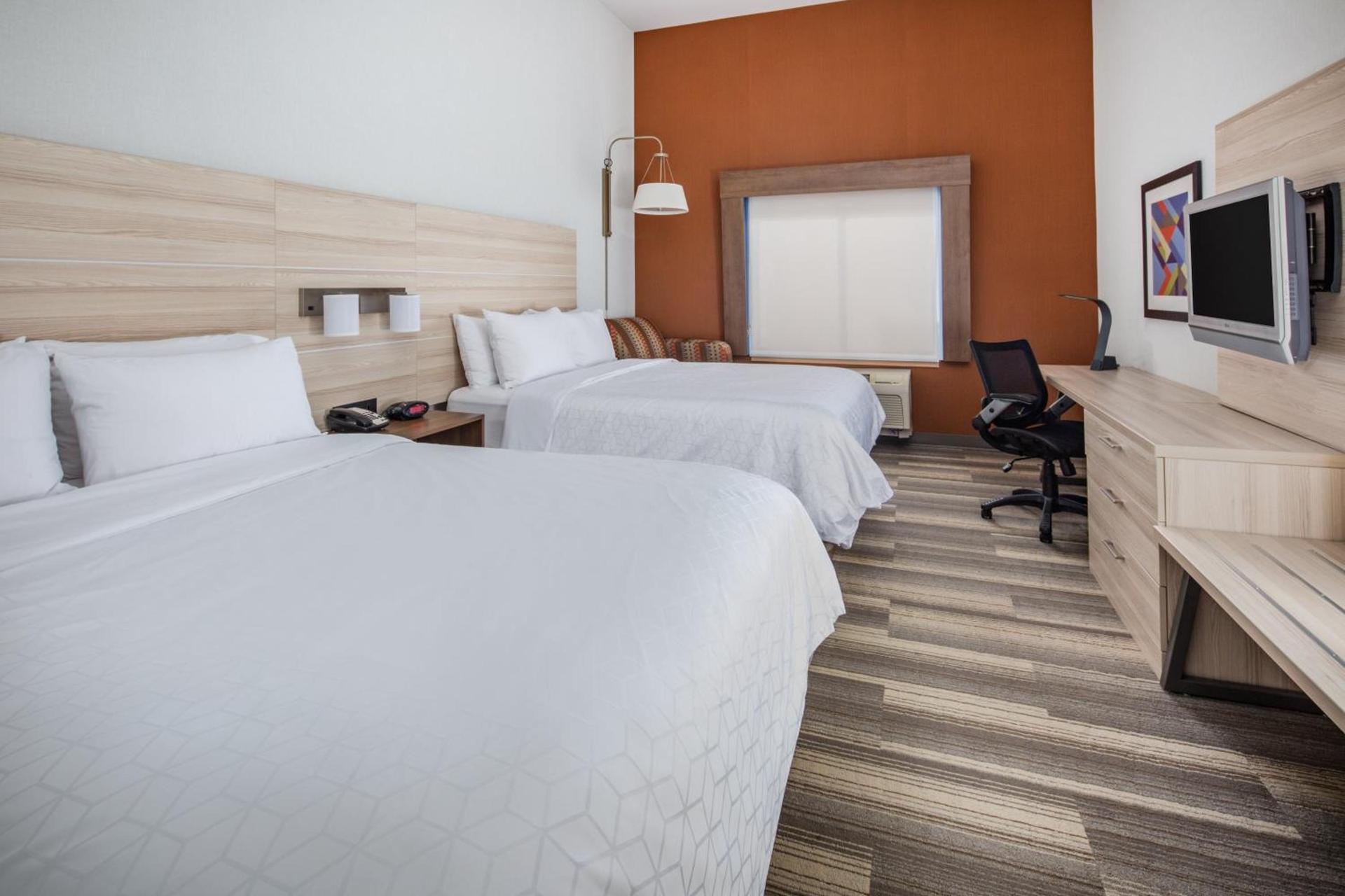 Holiday Inn Express Ontario by IHG photo 38