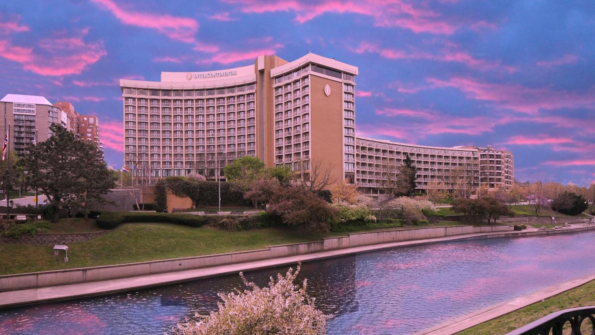 InterContinental Kansas City at the Plaza by IHG — hotel in Kansas City