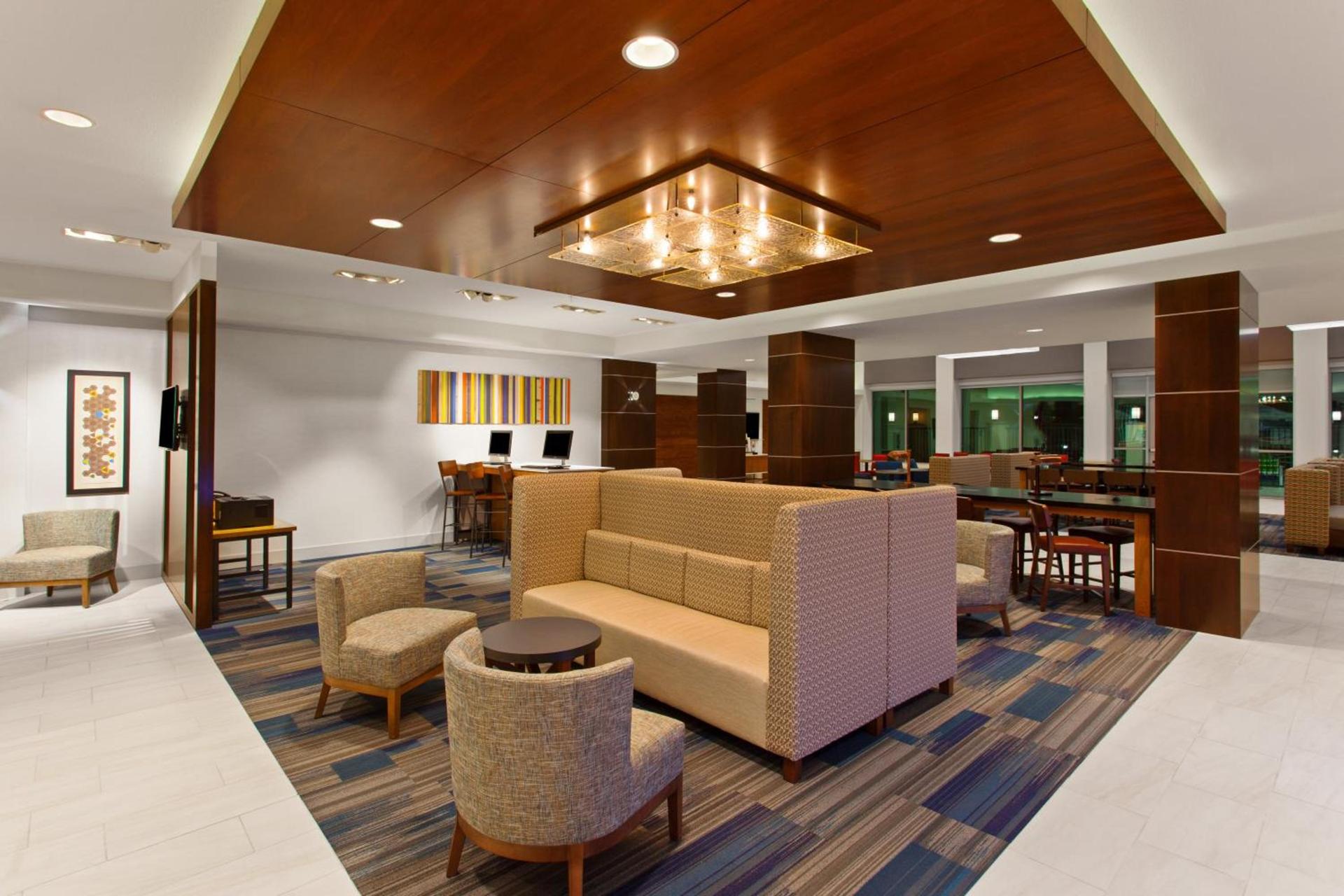 Holiday Inn Express & Suites Houston S - Medical Ctr Area by IHG photo 25