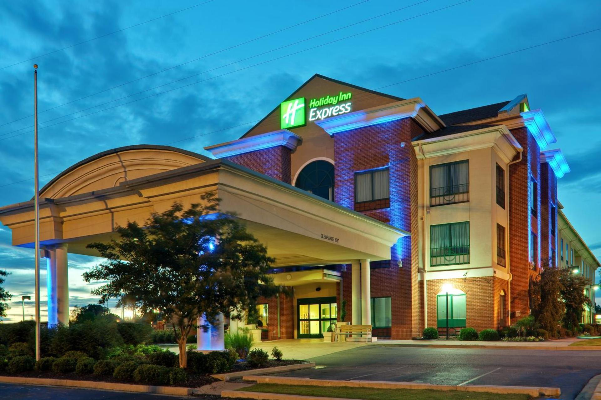 Holiday Inn Express Hotel & Suites Olive Branch by IHG photo 15