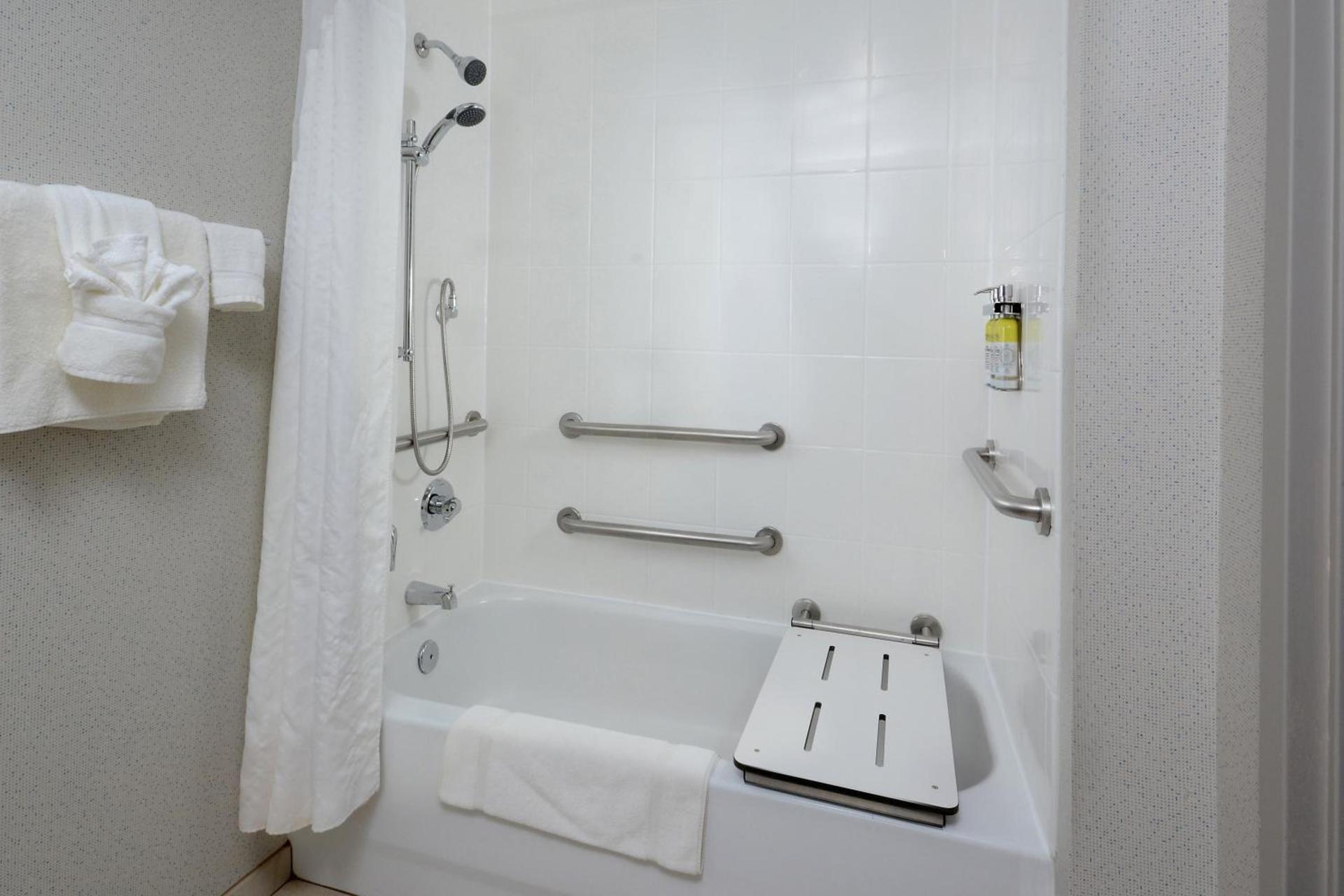 Holiday Inn Express Danville by IHG photo 15