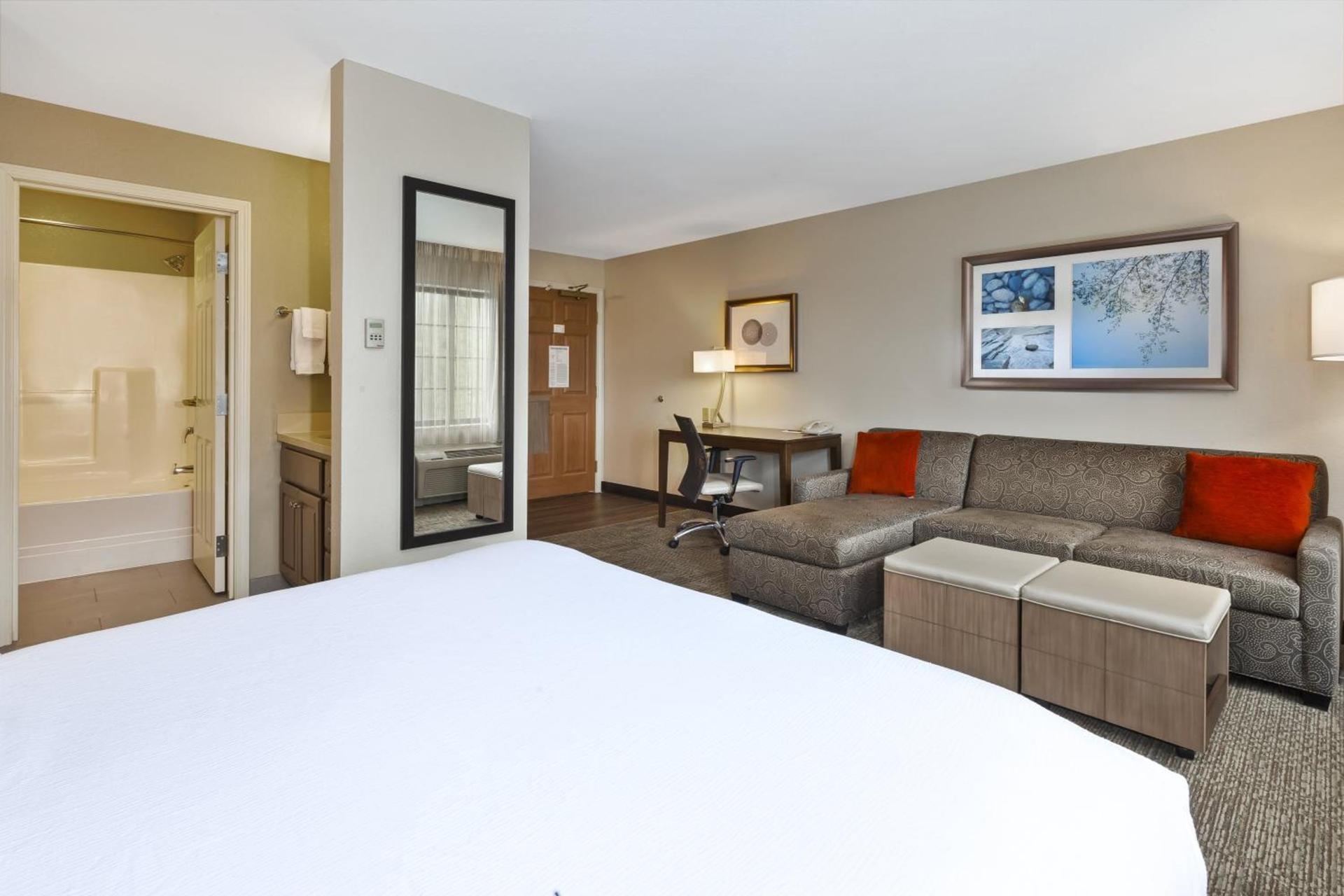 Staybridge Suites Kalamazoo by IHG photo 23