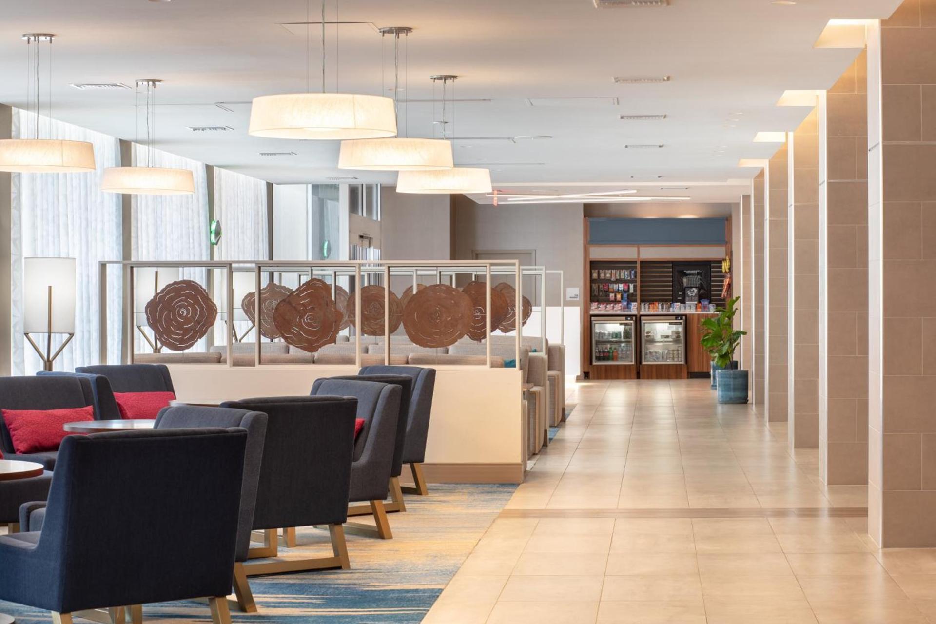 Holiday Inn Los Angeles - LAX Airport by IHG photo 12