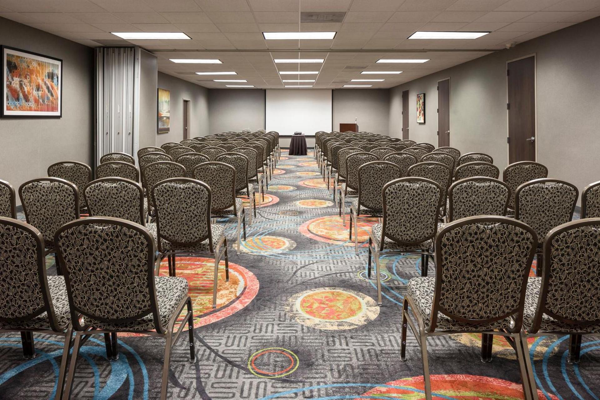 Holiday Inn Wichita East I-35 by IHG photo 17