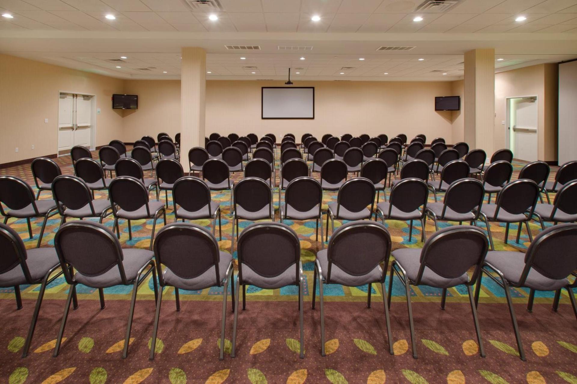 Holiday Inn Lincoln Southwest by IHG photo 9
