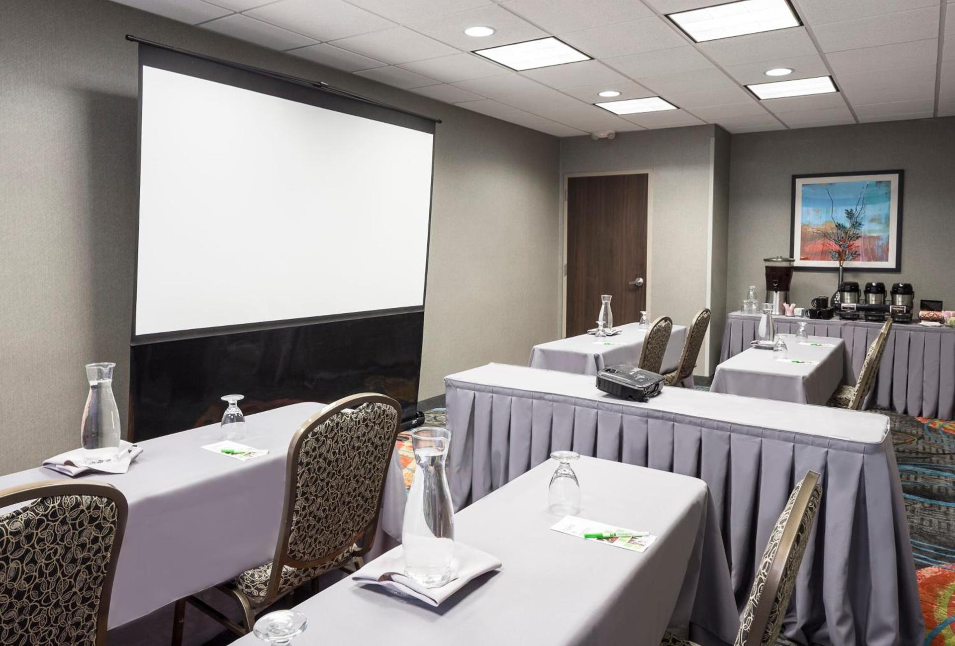 Holiday Inn Wichita East I-35 by IHG photo 27