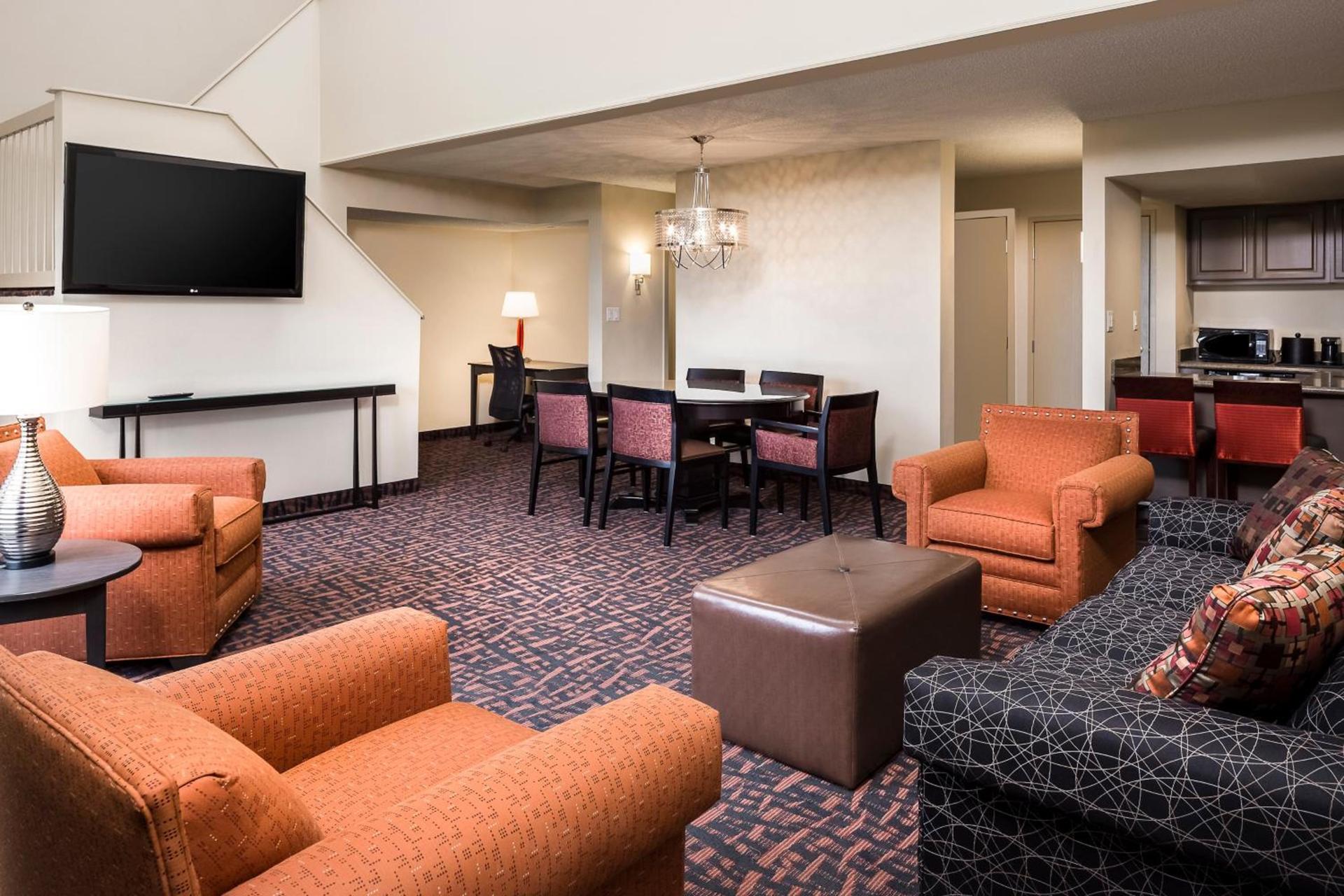 Holiday Inn Wichita East I-35 by IHG photo 40