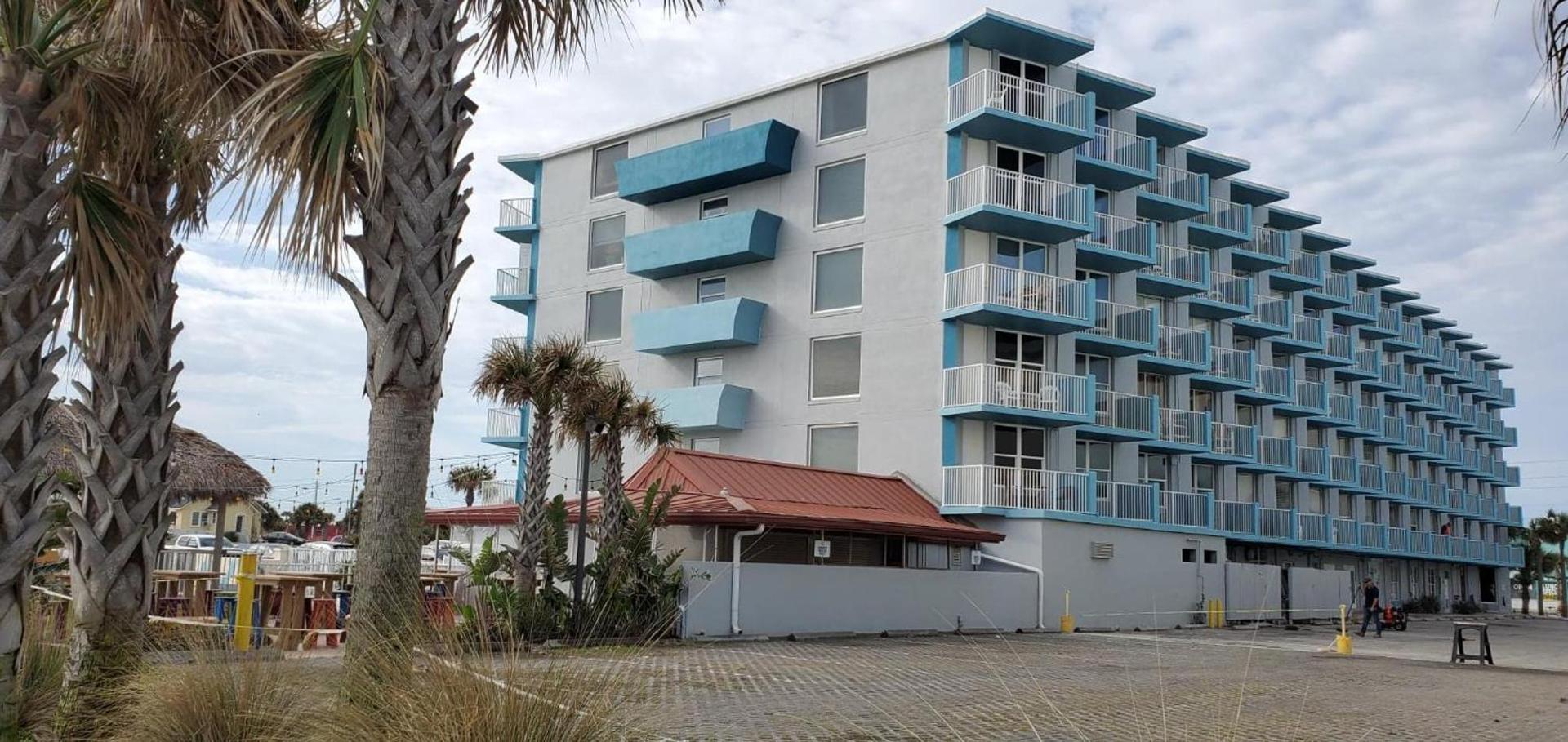 Fountain Beach Resort - Daytona Beach photo 7