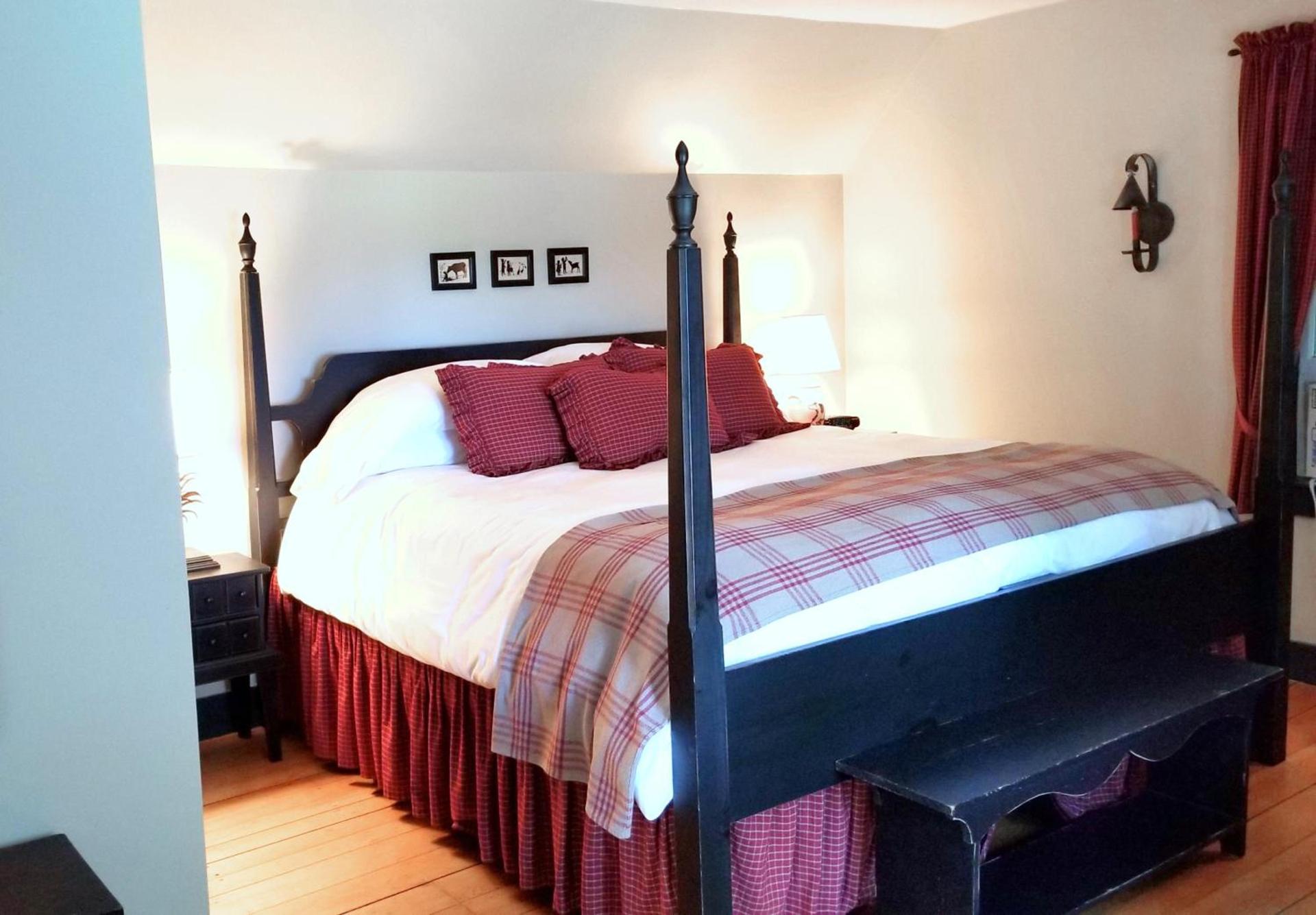 Timbercliffe Cottage Inn photo 55