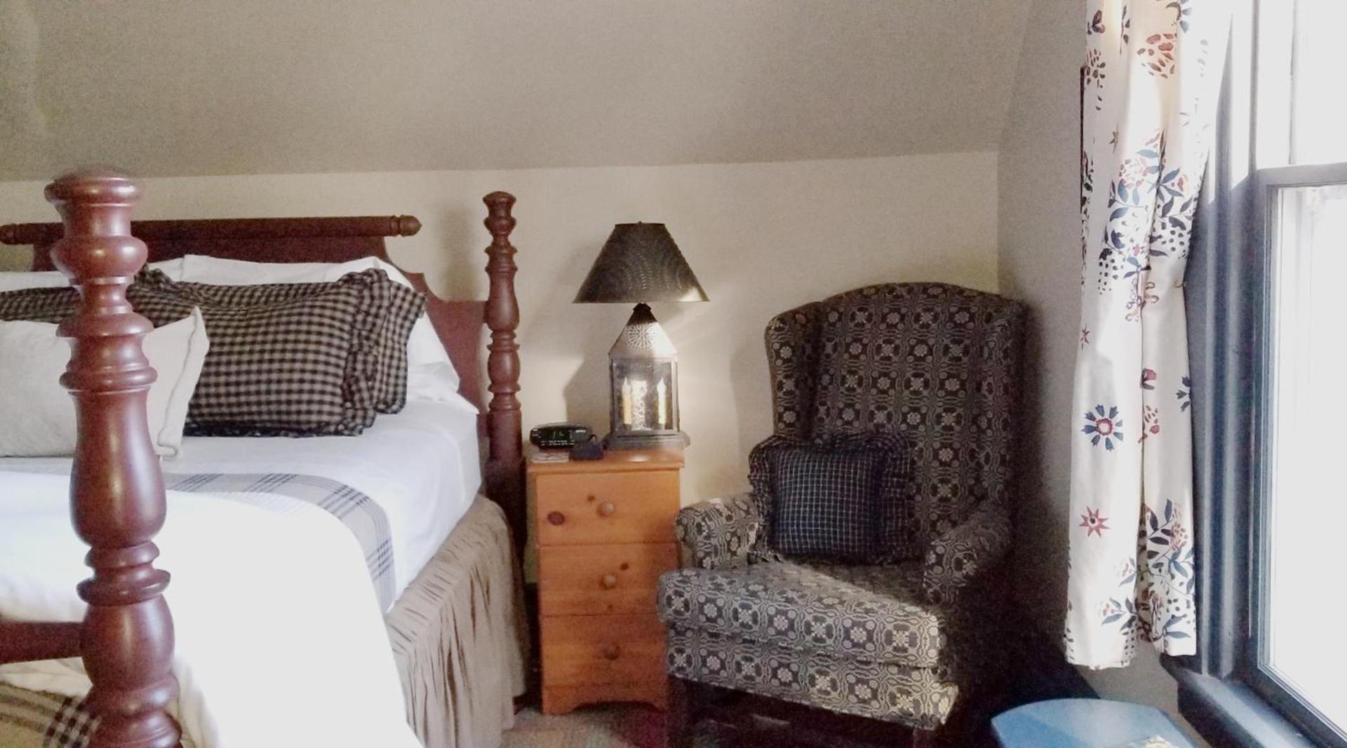 Timbercliffe Cottage Inn photo 9