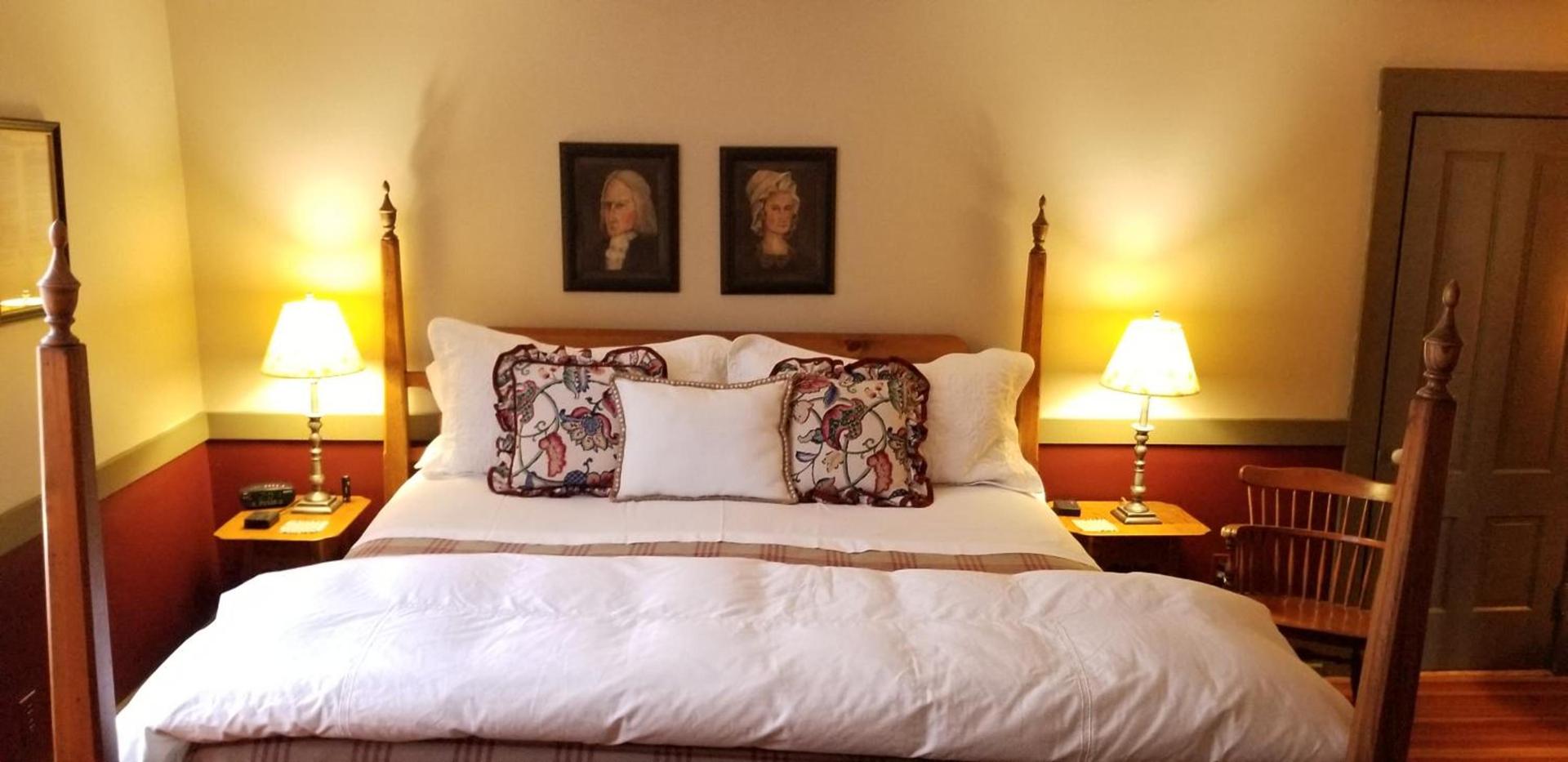 Timbercliffe Cottage Inn photo 39