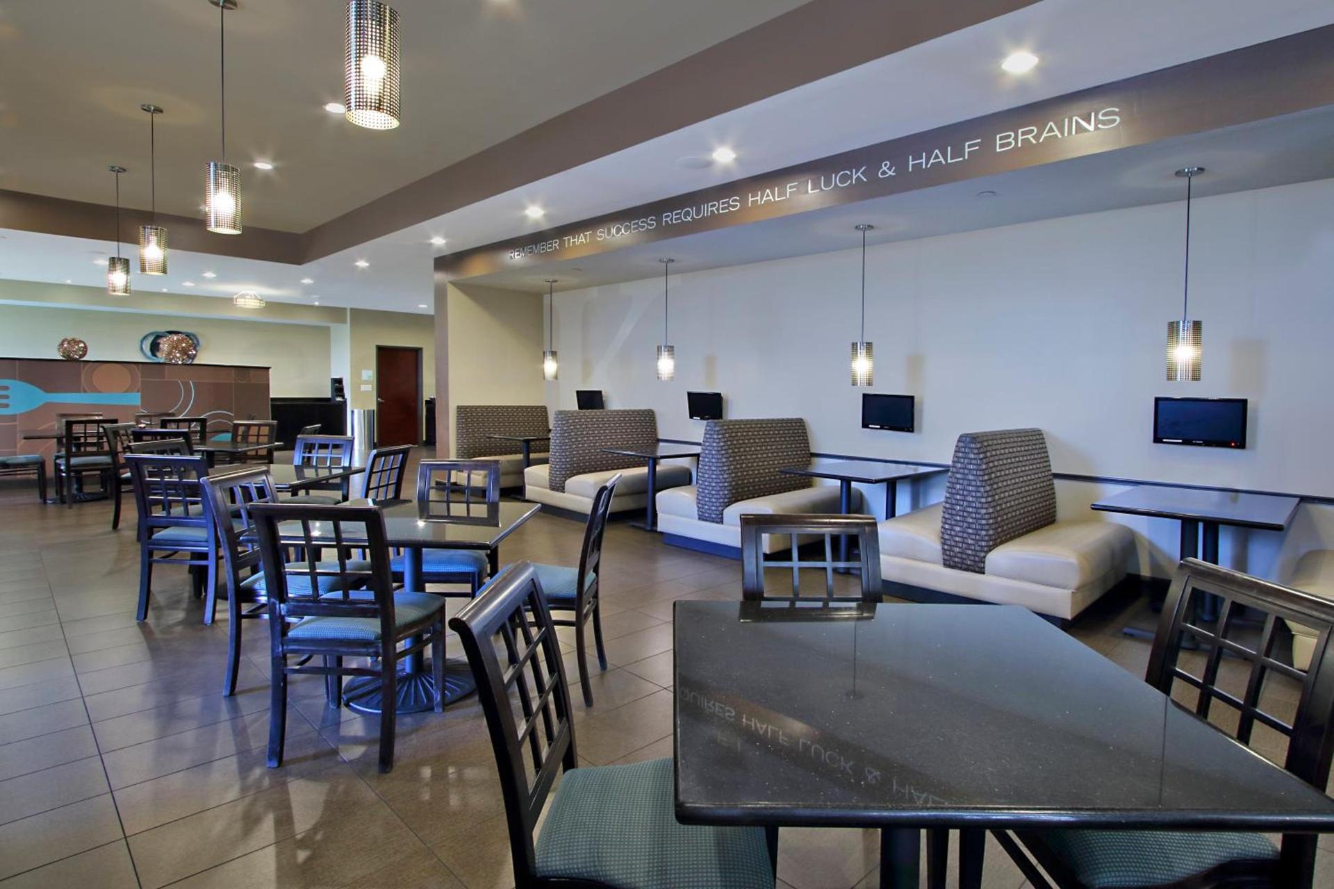 Holiday Inn Hammond by IHG photo 31