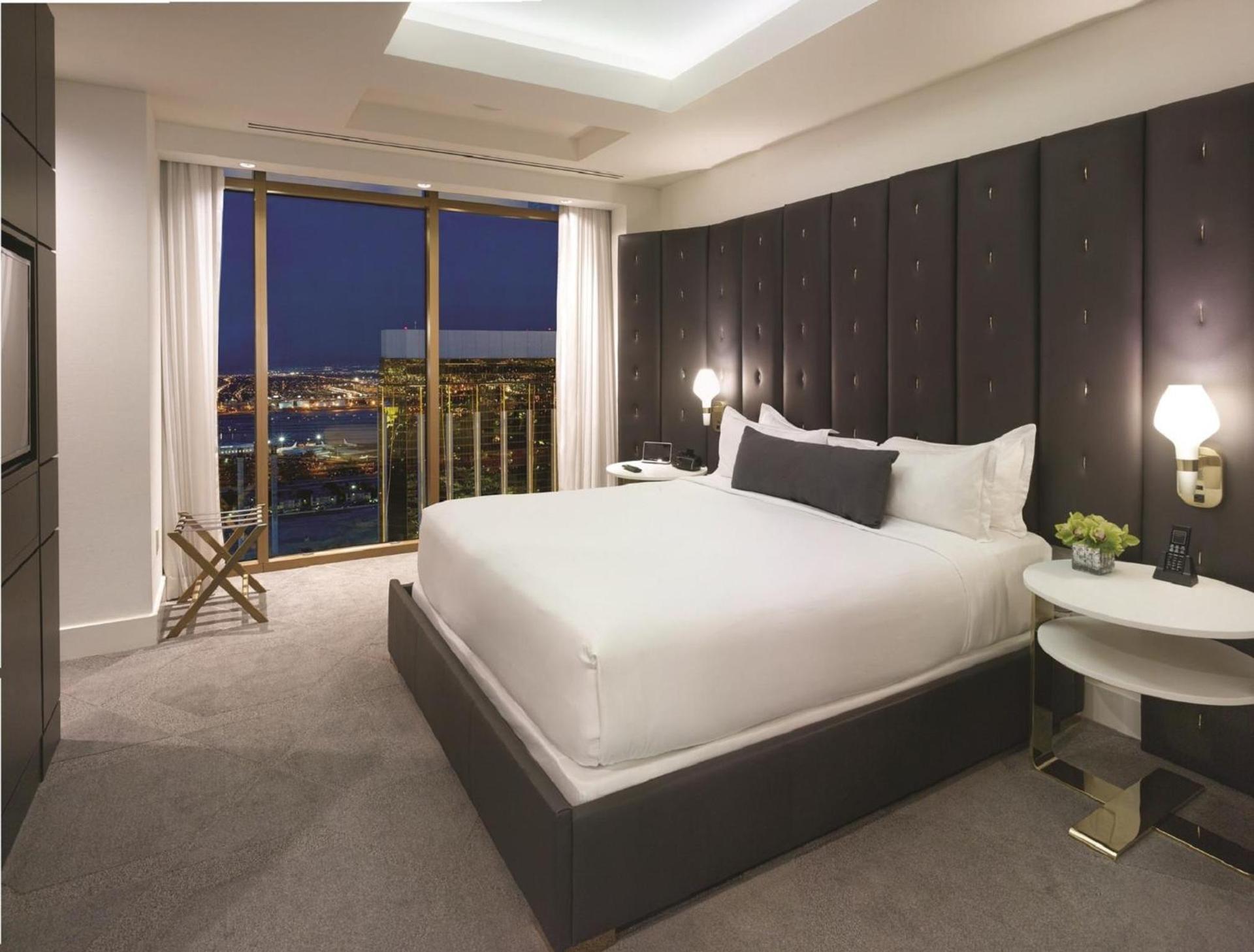 Delano Las Vegas by Suiteness photo 3