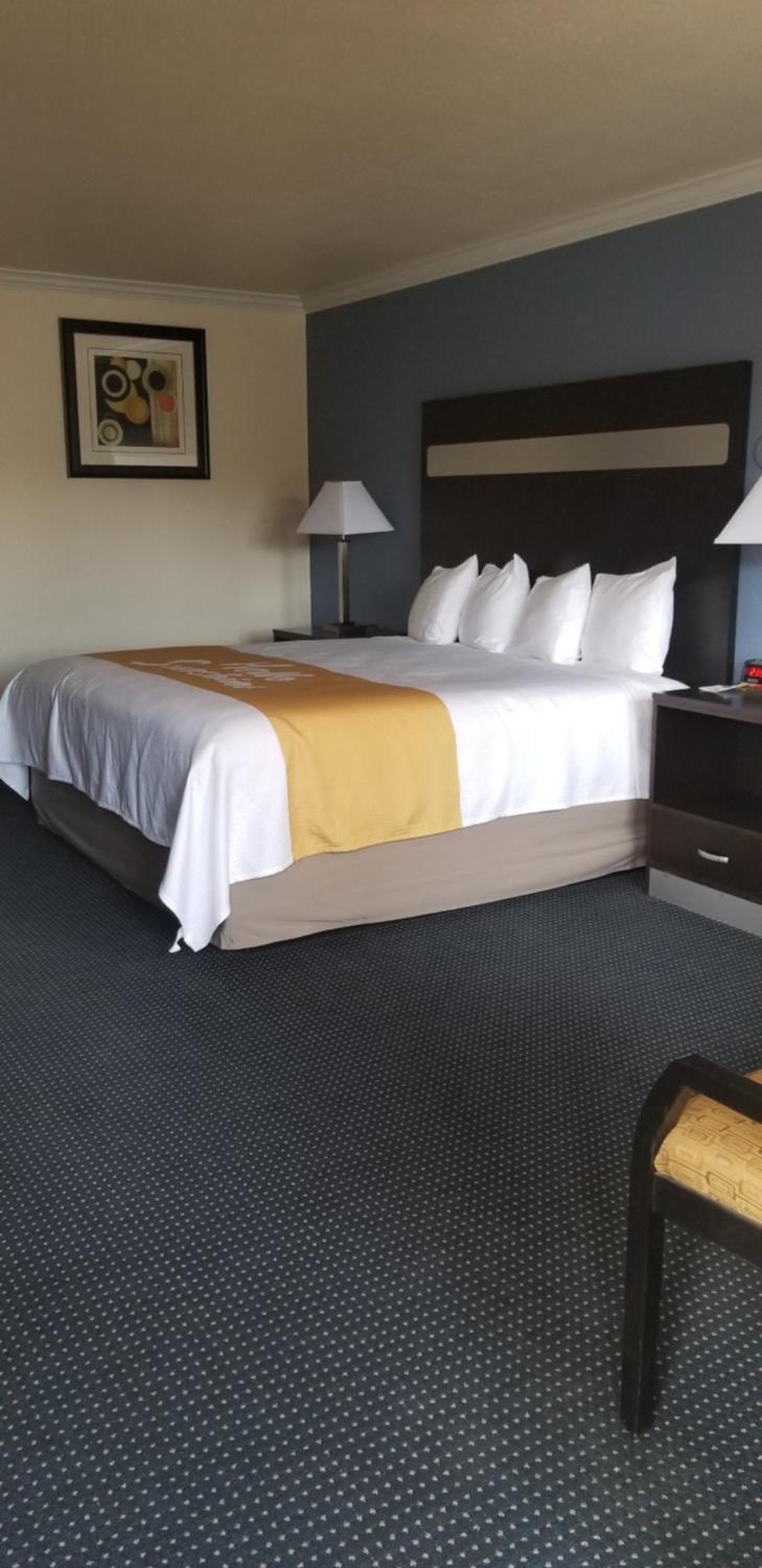 Days Inn by Wyndham Winnemucca photo 43