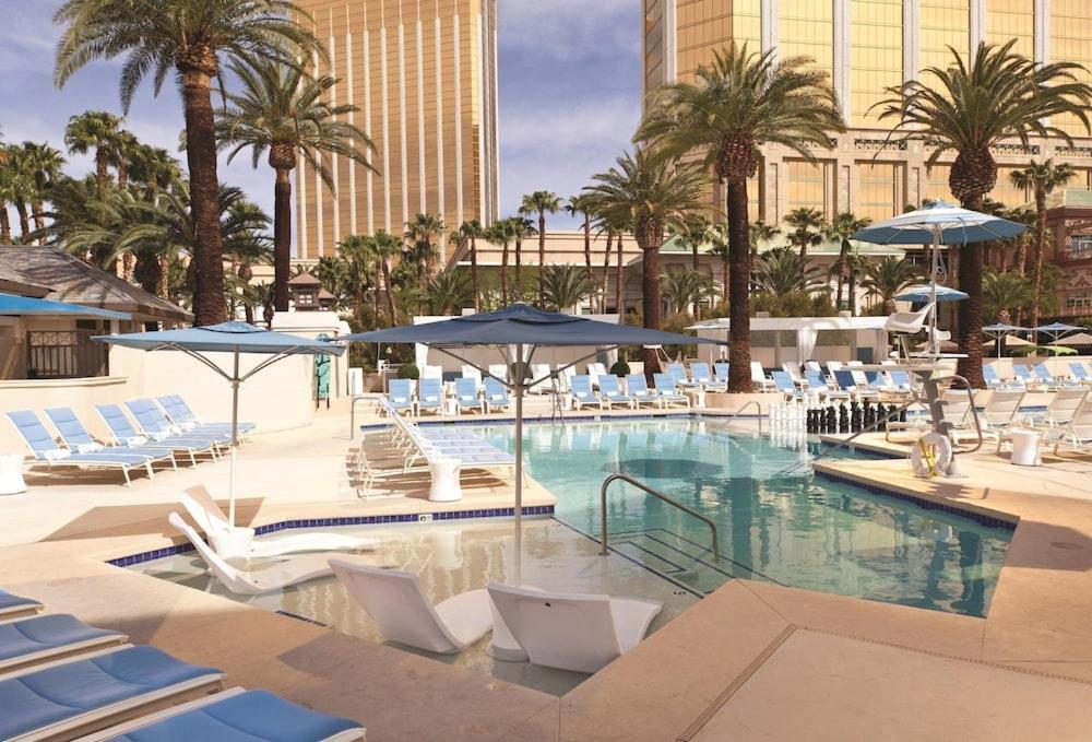 Delano Las Vegas by Suiteness photo 21