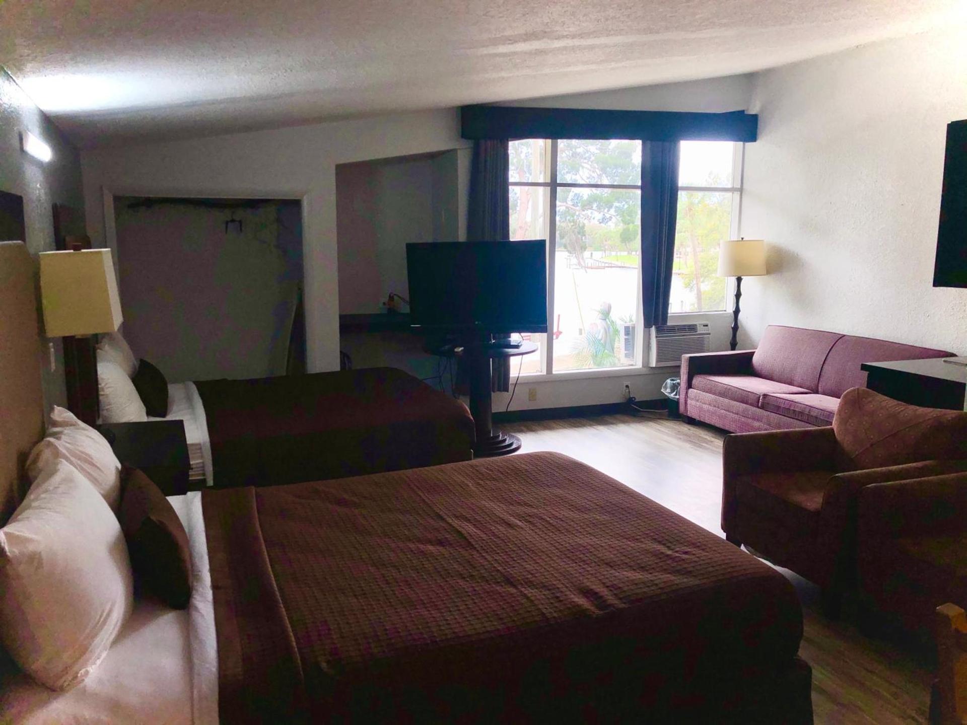 Tarpon Inn photo 46