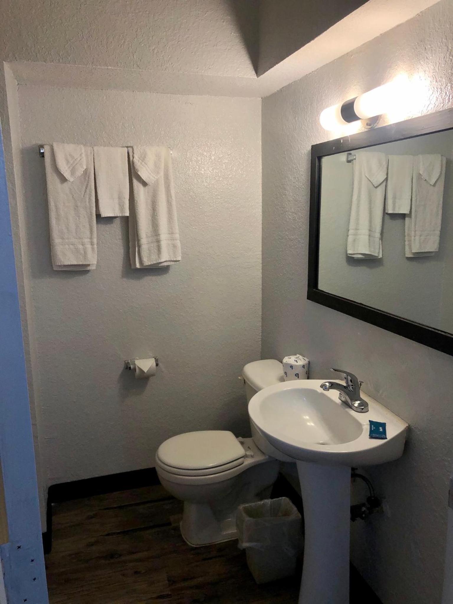 Tarpon Inn photo 68