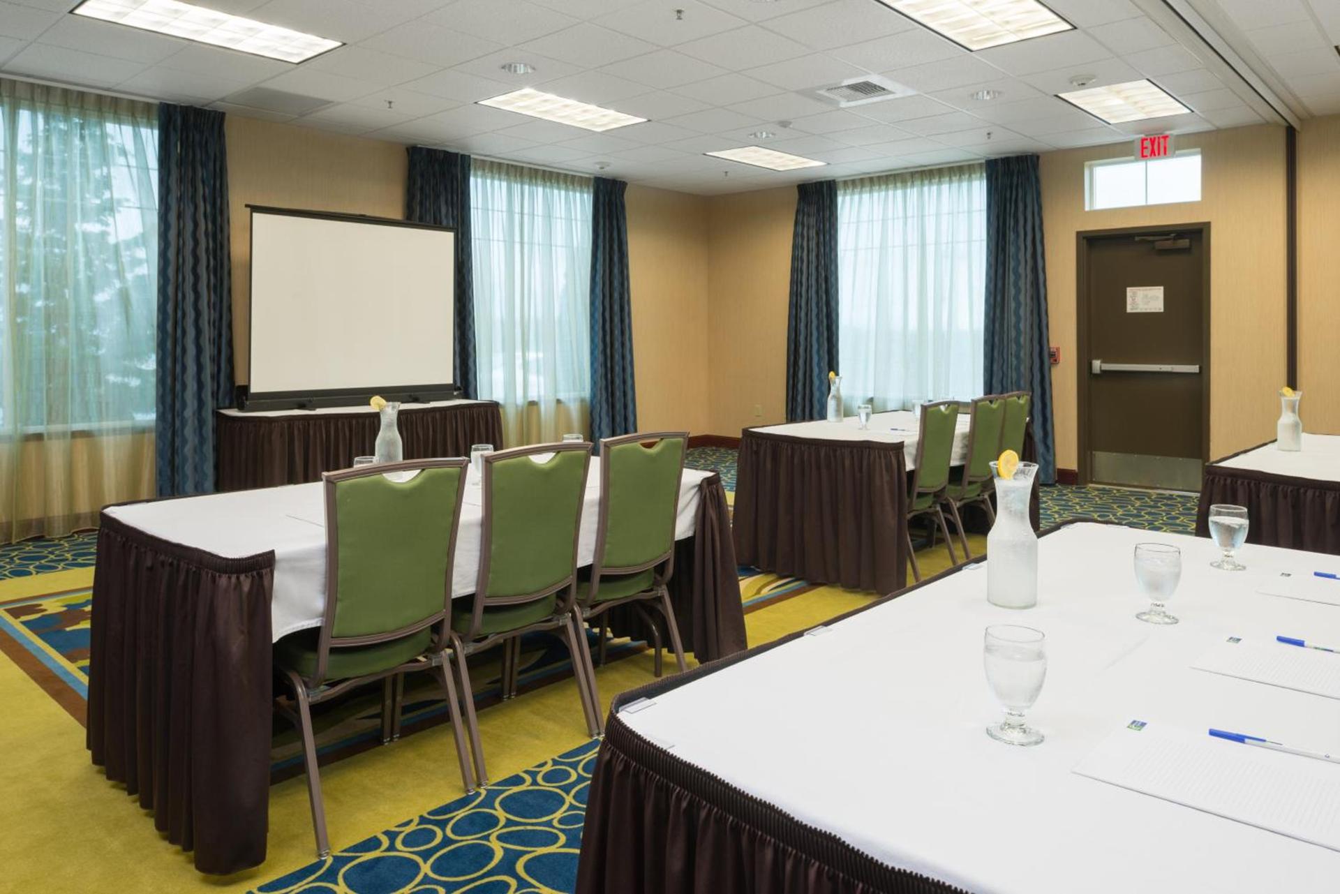 Holiday Inn Express Hotel & Suites North Sequim by IHG photo 38