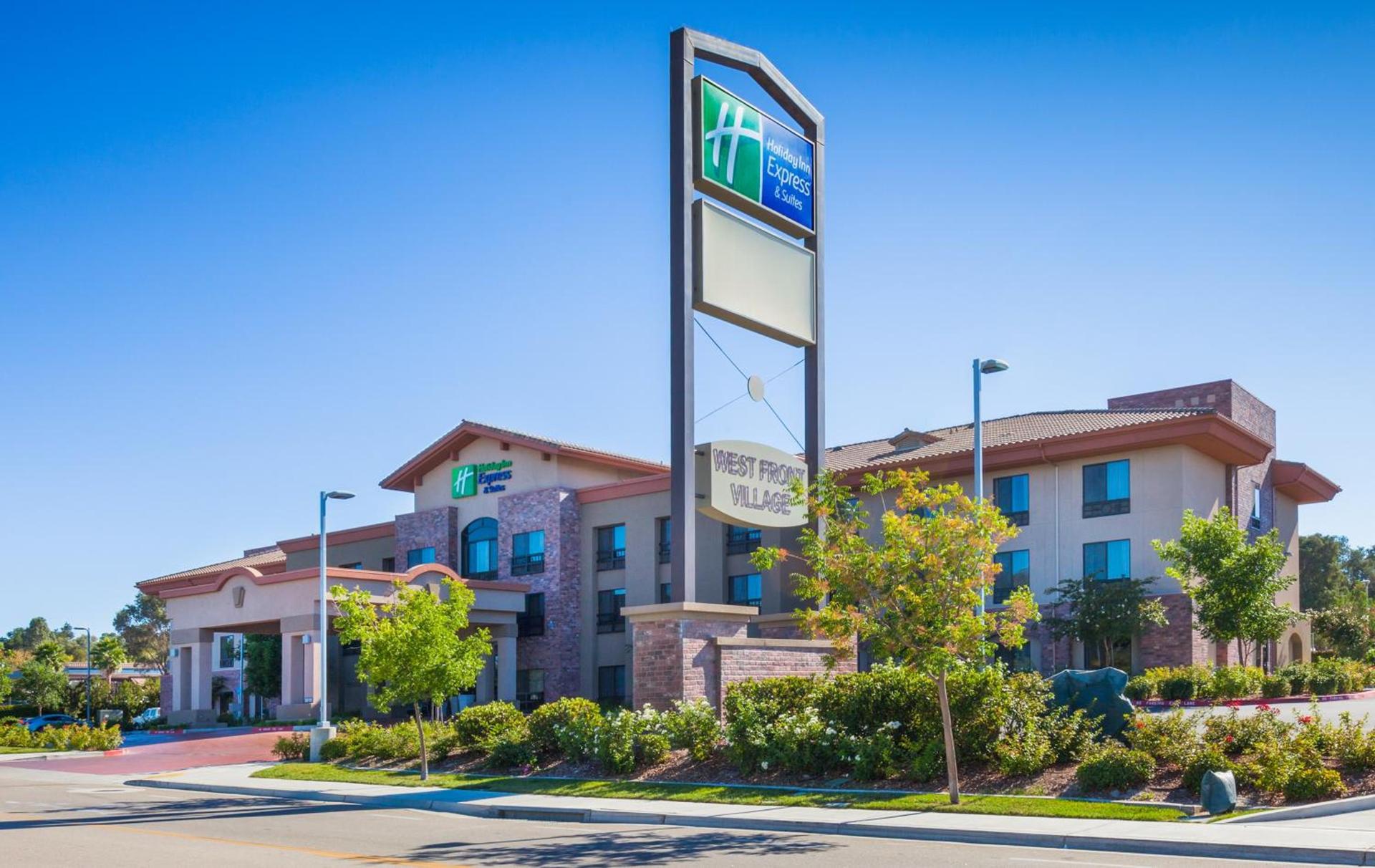 Holiday Inn Express Hotel & Suites Atascadero by IHG photo 5