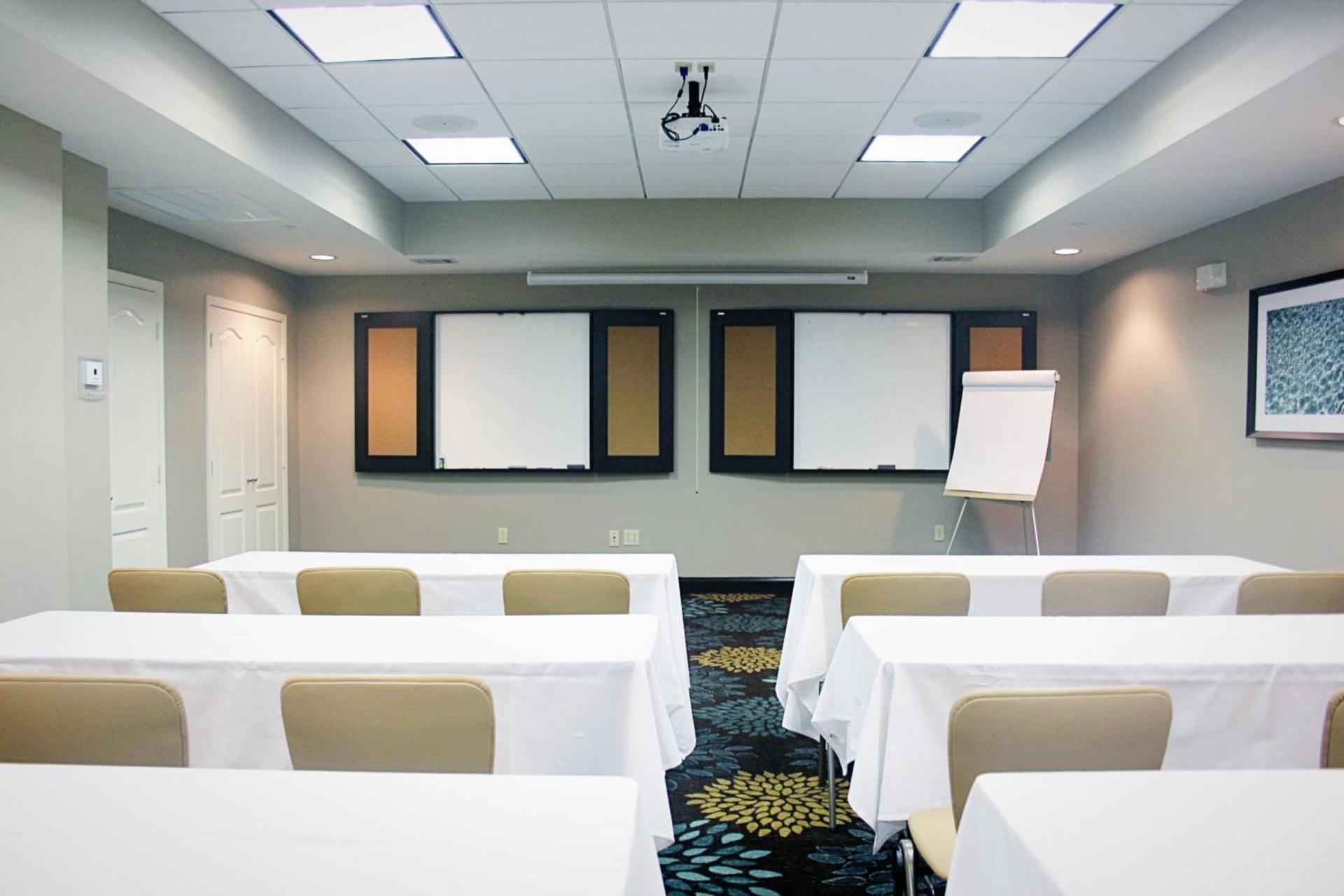 Staybridge Suites Houston - IAH Airport by IHG photo 29