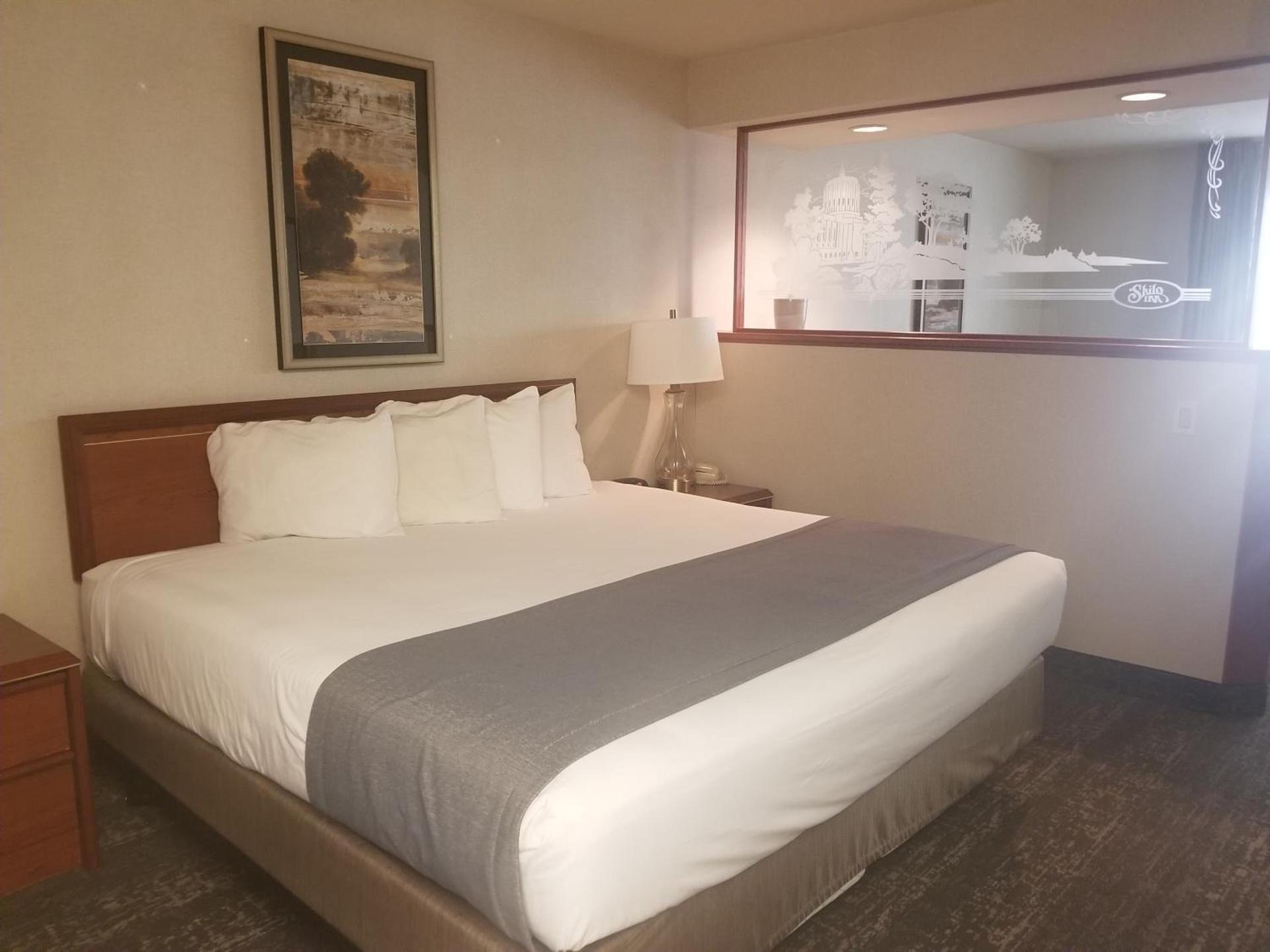 Shilo Inn Suites Salem photo 10