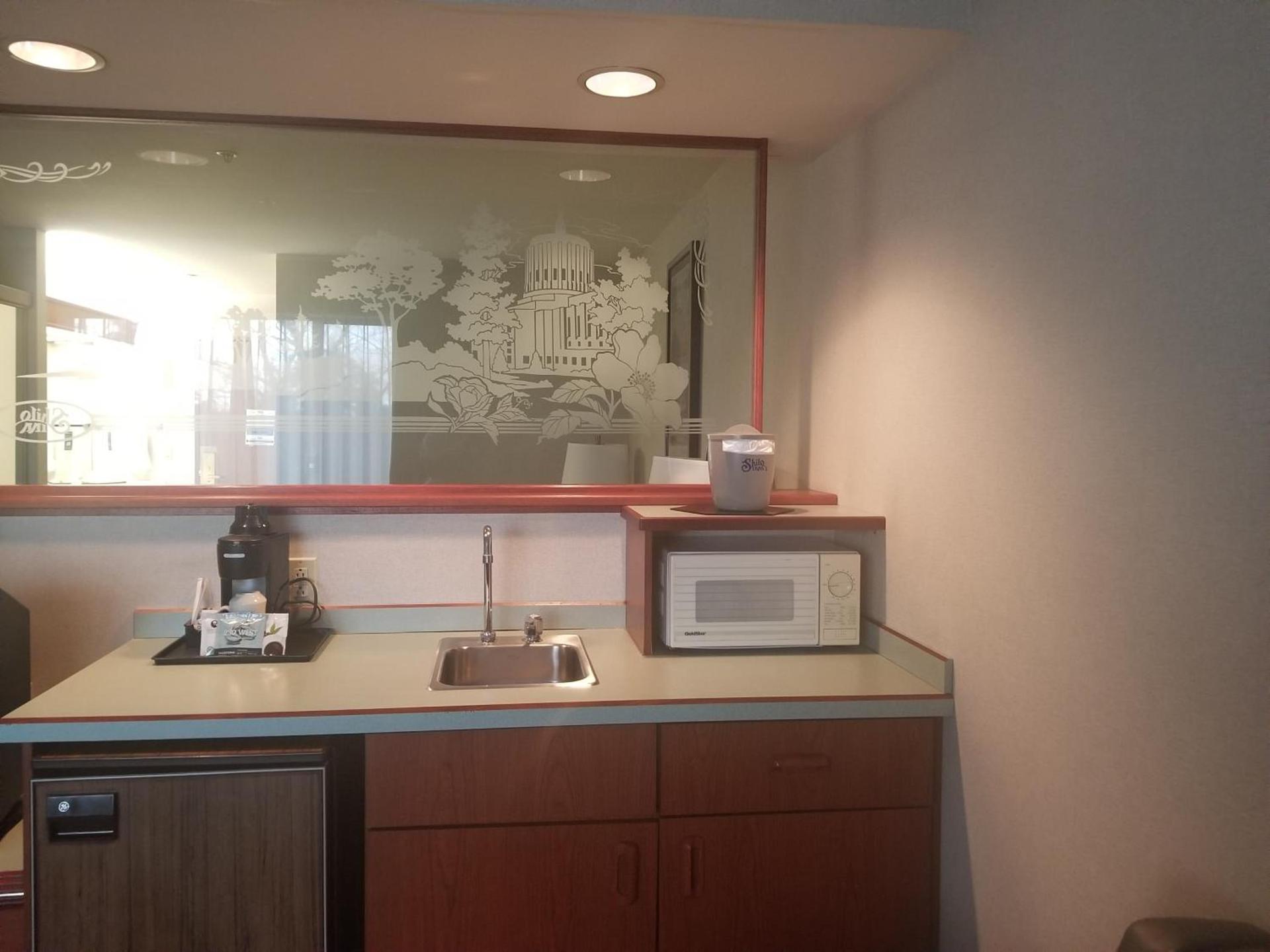 Shilo Inn Suites Salem photo 9