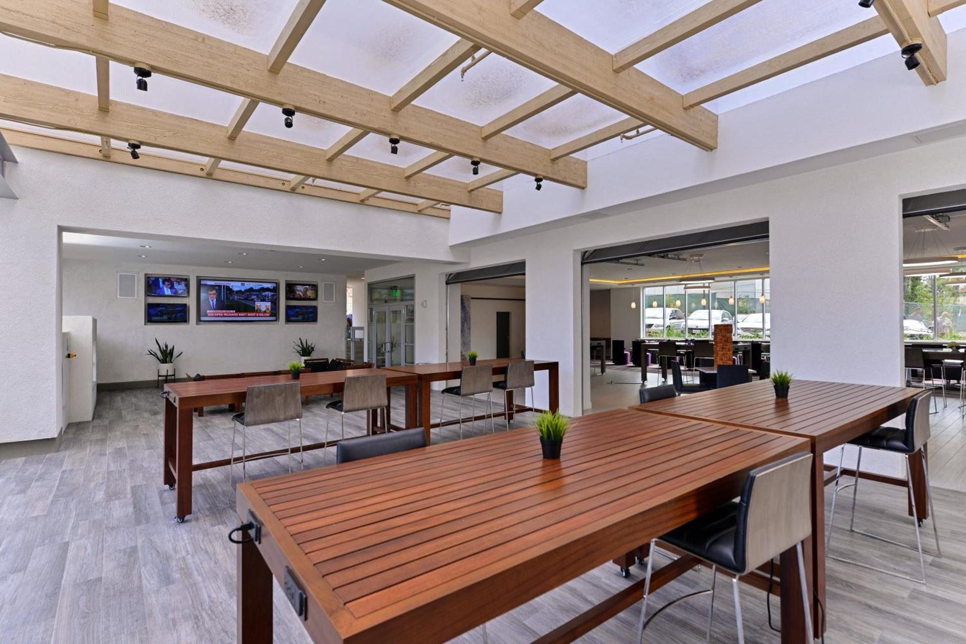 Holiday Inn Express & Suites San Diego - Mission Valley by IHG photo 39