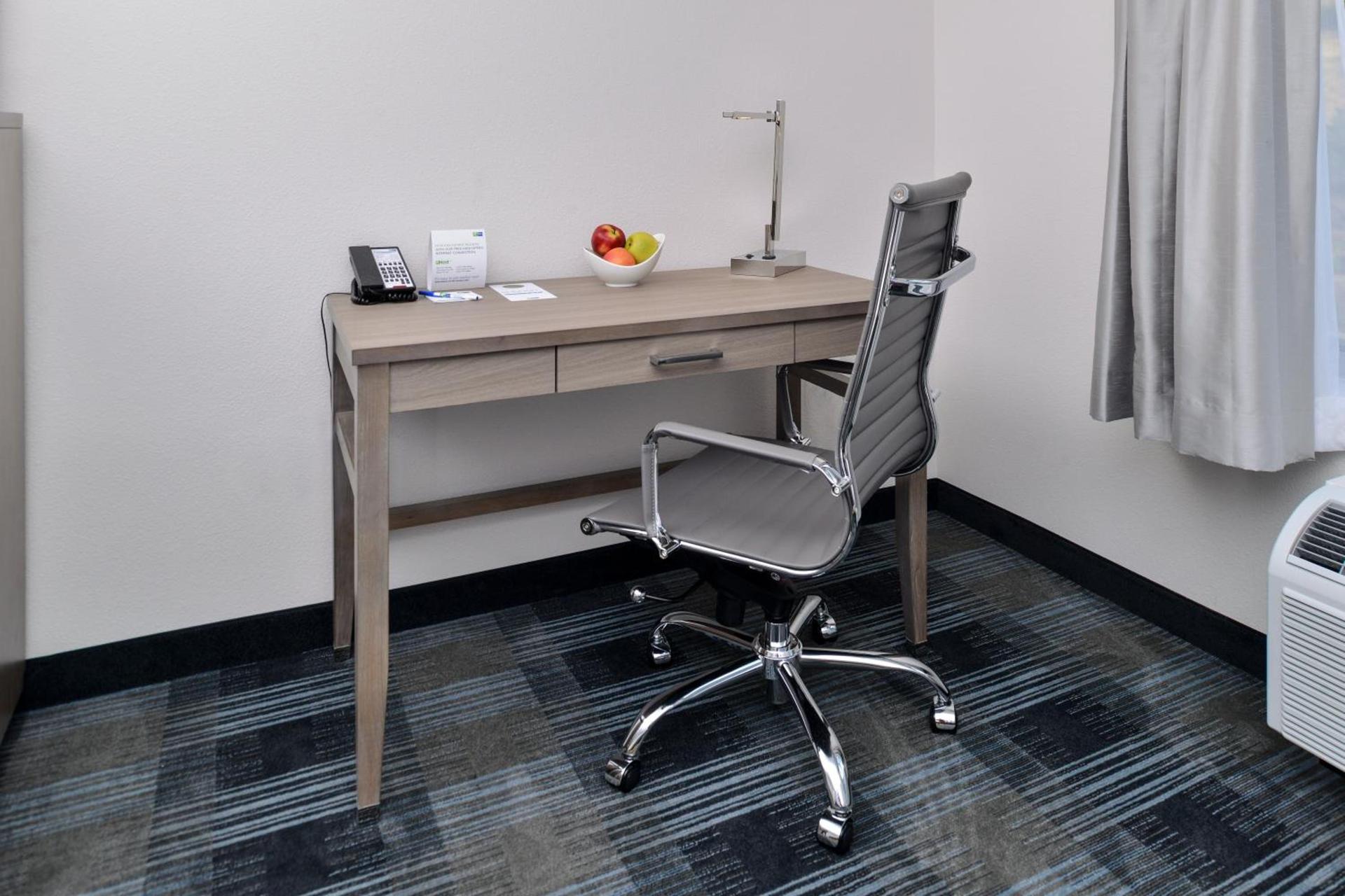 Holiday Inn Express & Suites San Diego - Mission Valley by IHG photo 18