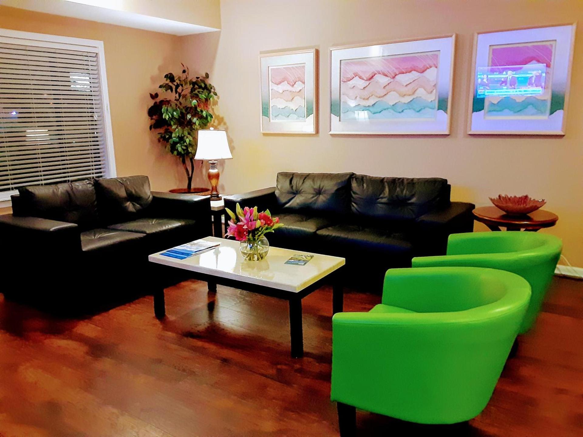GuestHouse Inn Enumclaw photo 44