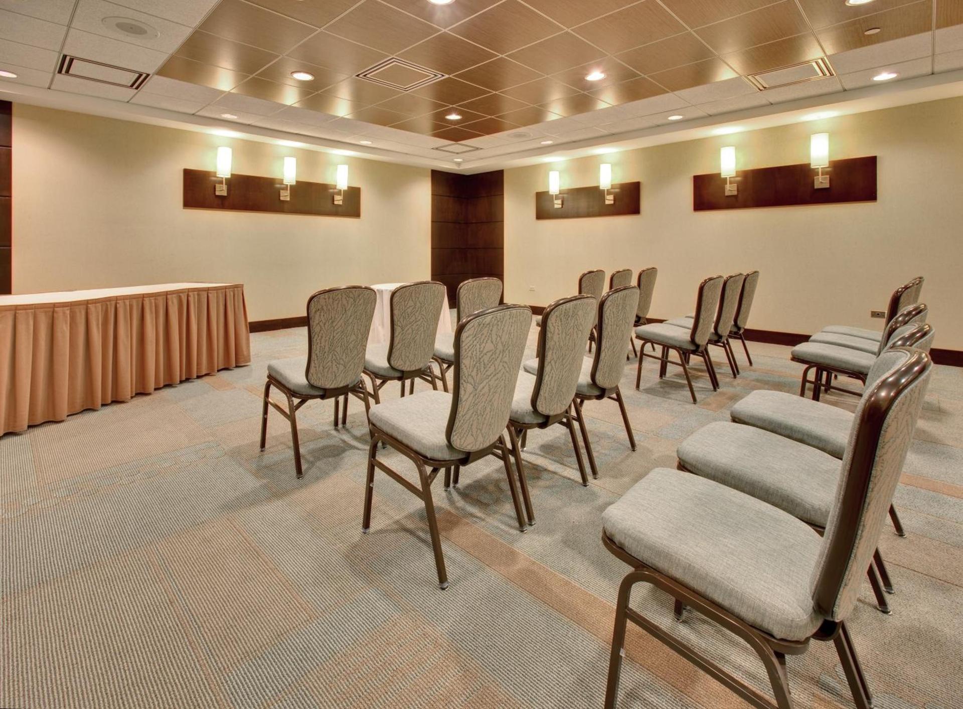 Crowne Plaza Hotel Glen Ellyn/Lombard by IHG photo 40