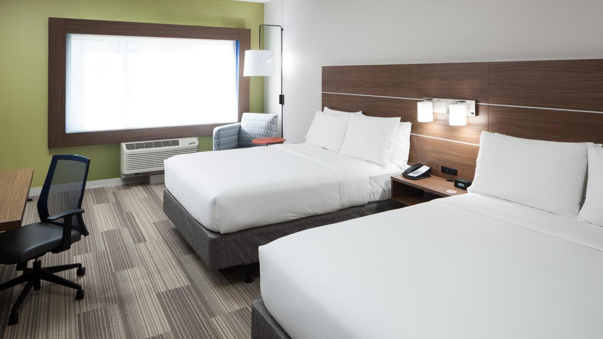Holiday Inn Express & Suites Orlando At SeaWorld by IHG - With Free Shuttle Service to SeaWorld Parks photo 34