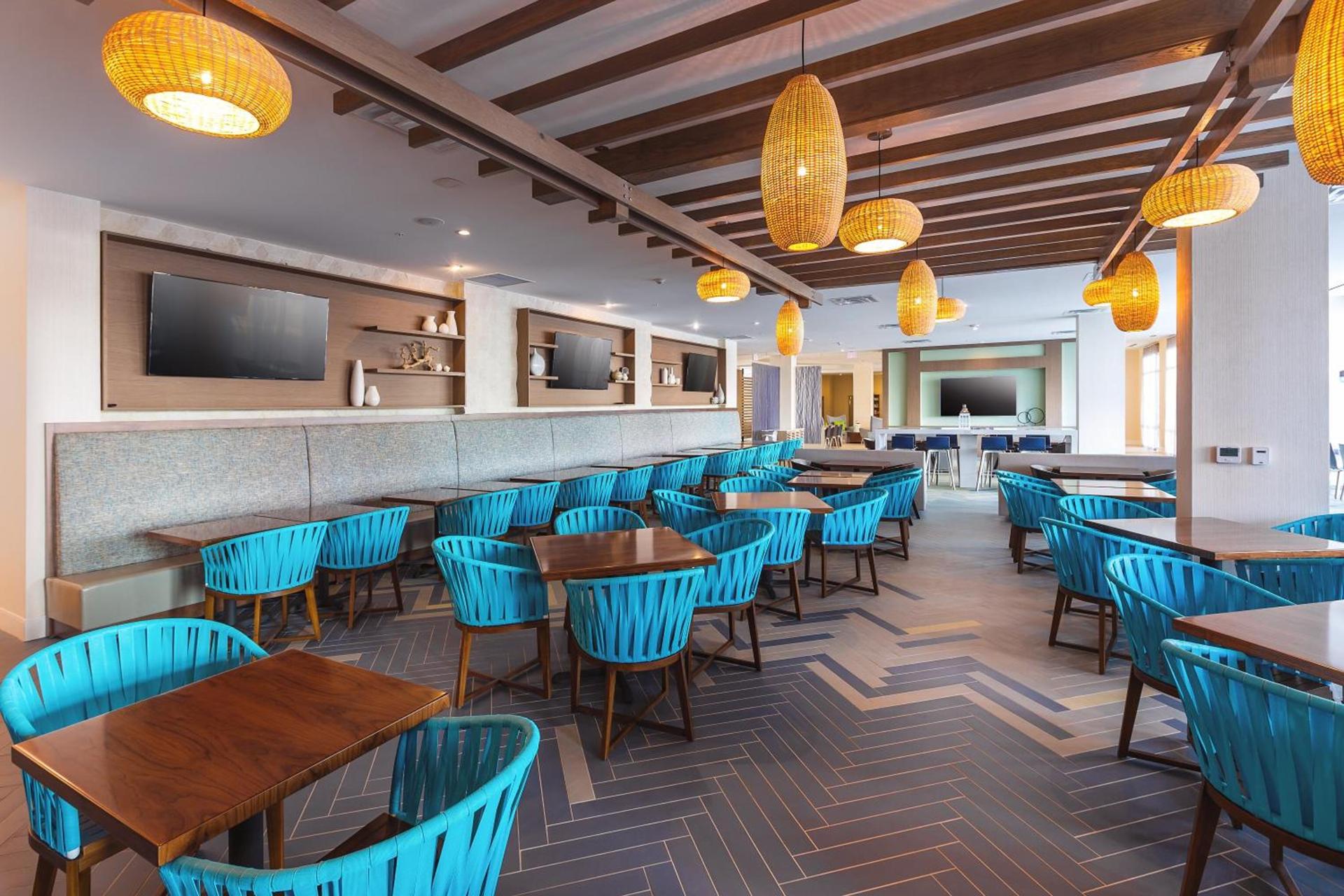Holiday Inn Express & Suites Orlando At SeaWorld by IHG - With Free Shuttle Service to SeaWorld Parks photo 35