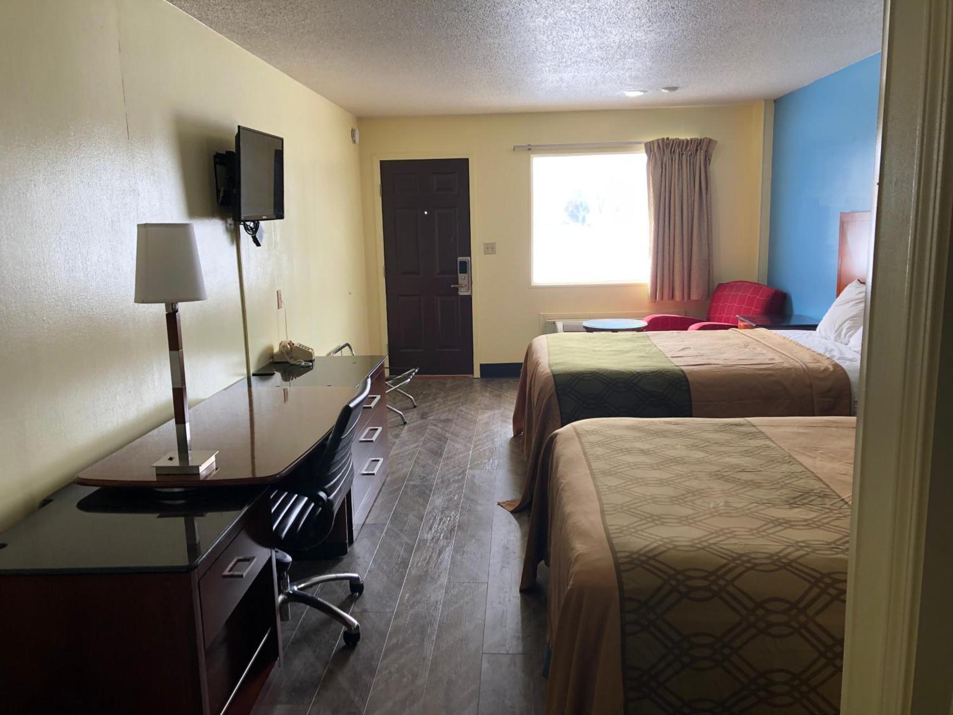 Western Inn South photo 4