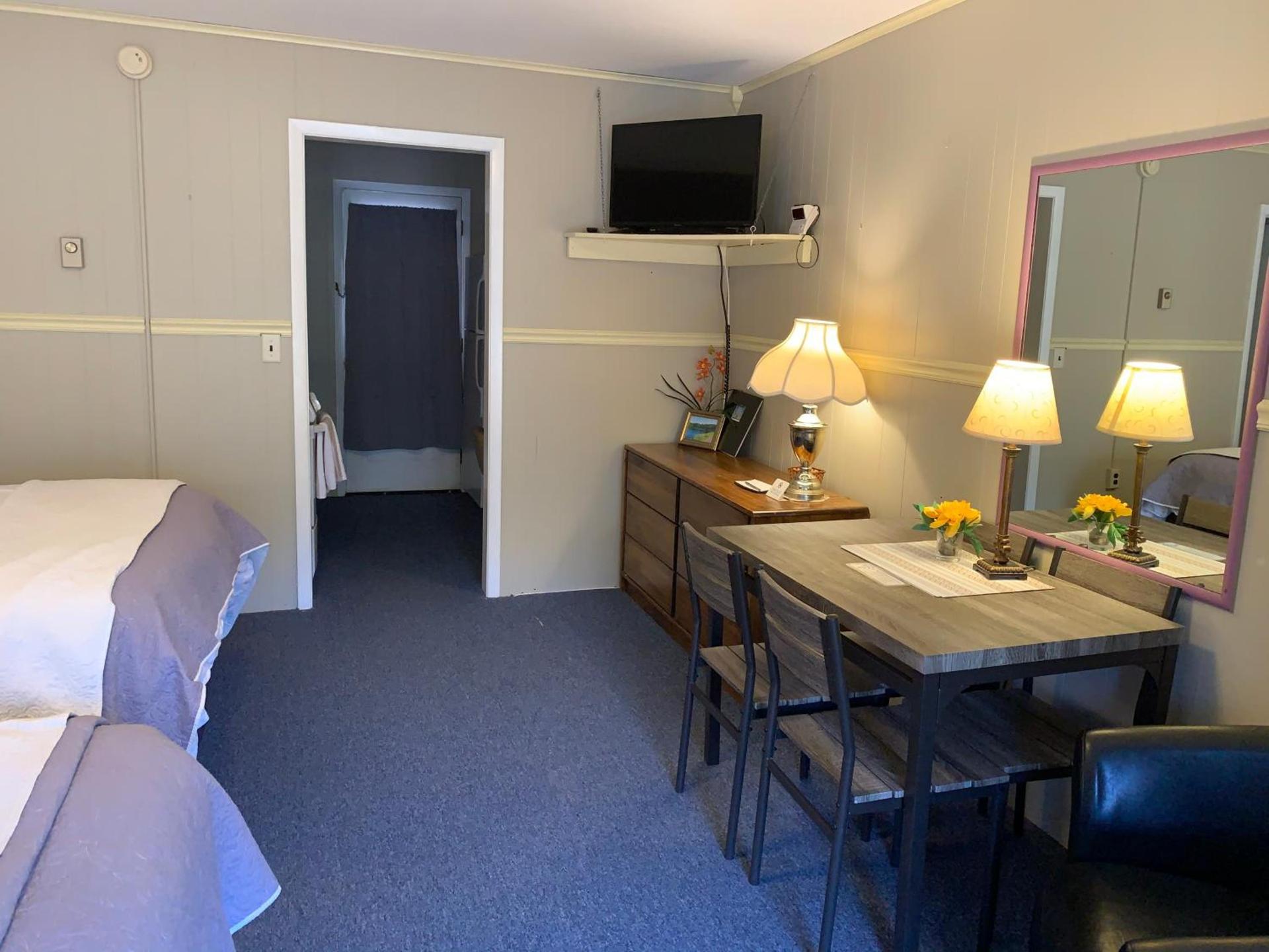 Starlite Motel & Suites photo 39