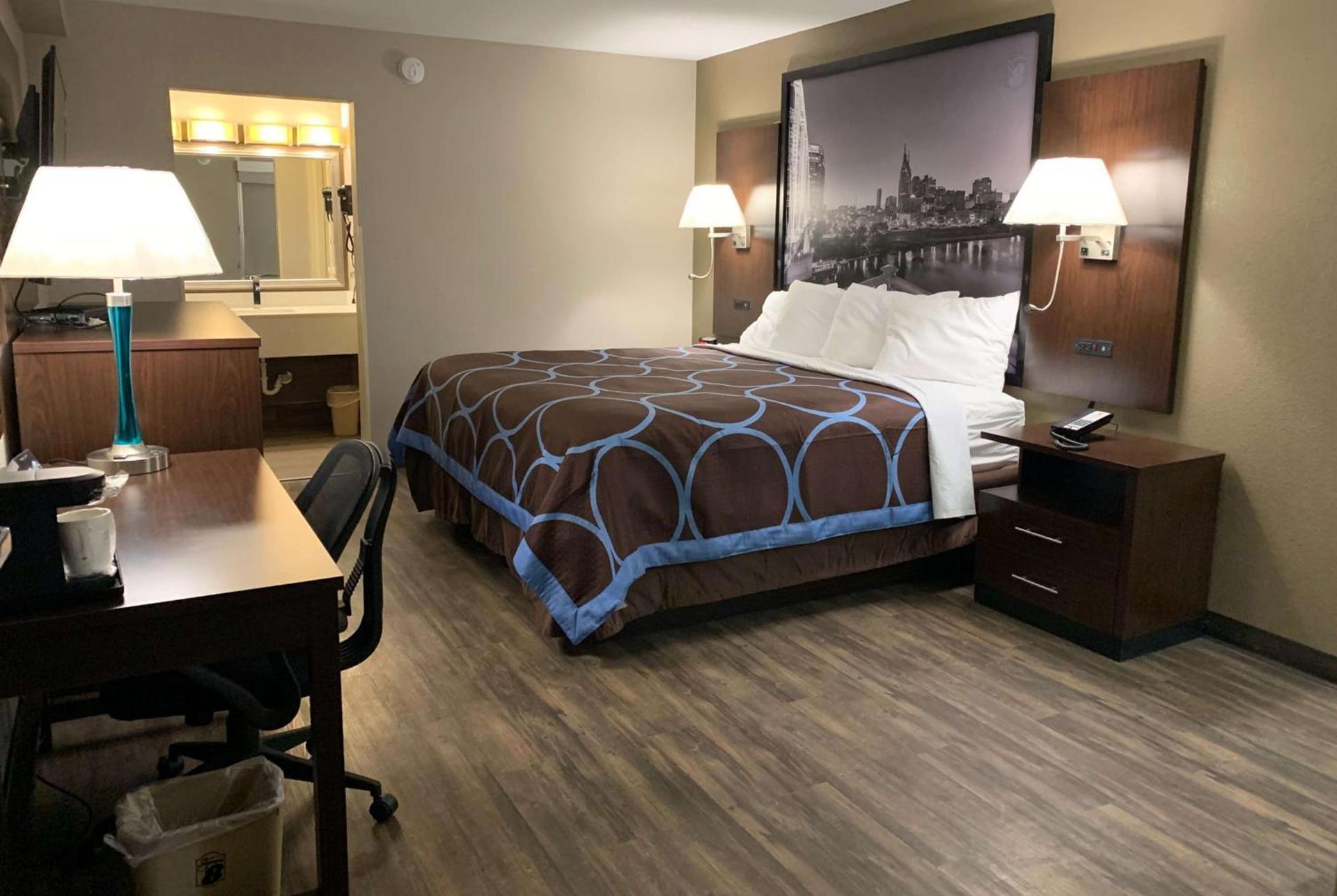 Super 8 by Wyndham Cookeville, TN photo 19