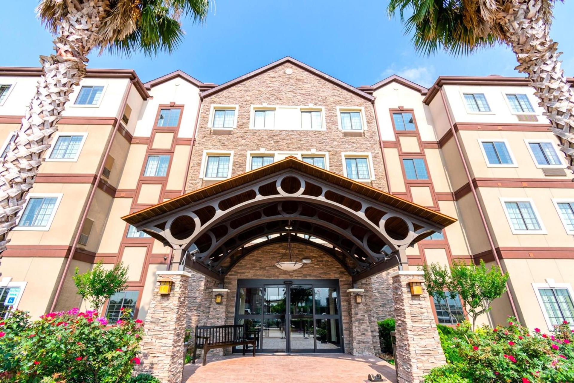 Staybridge Suites Houston - IAH Airport by IHG photo 1
