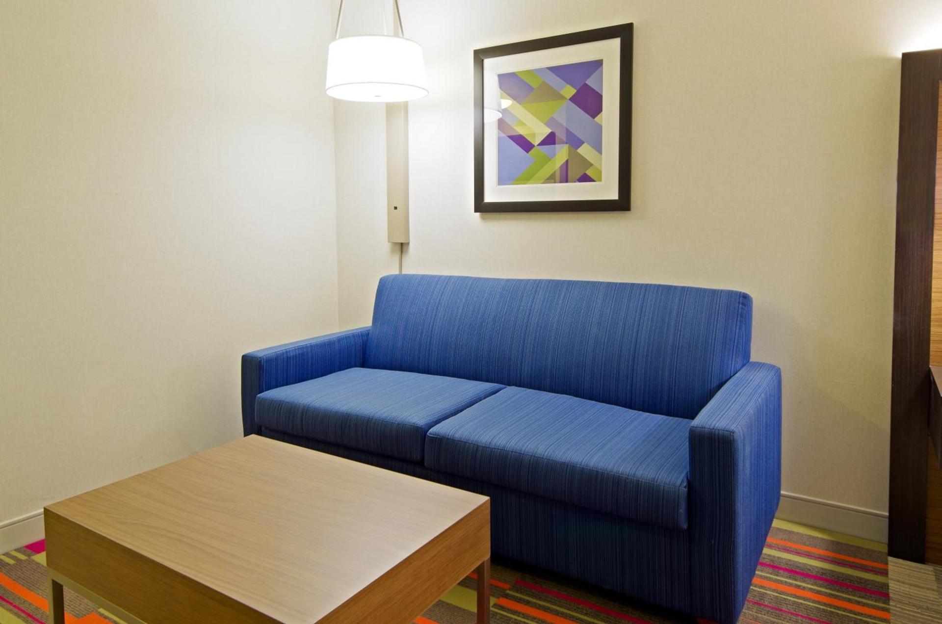 Holiday Inn Express & Suites - Phoenix North - Scottsdale by IHG photo 33