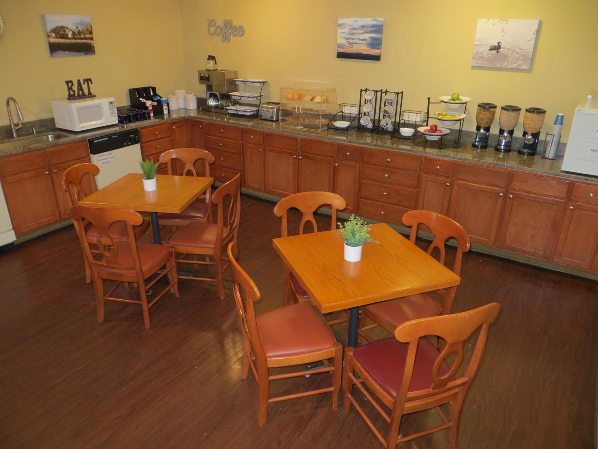 Boulder Twin Lakes Inn photo 5